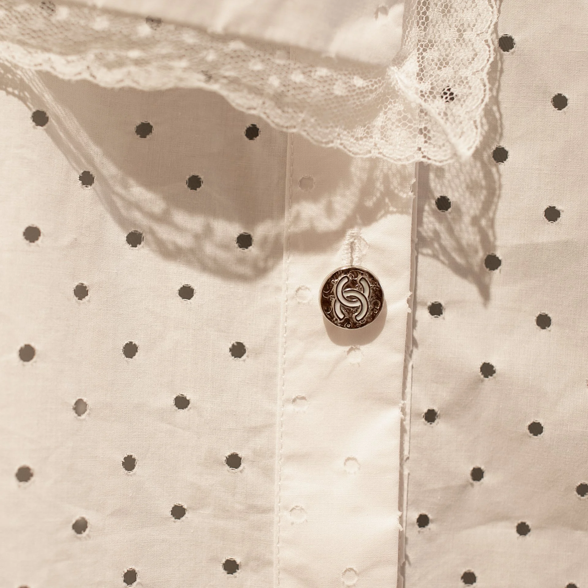 ChanelWhiteShirt6.jpg