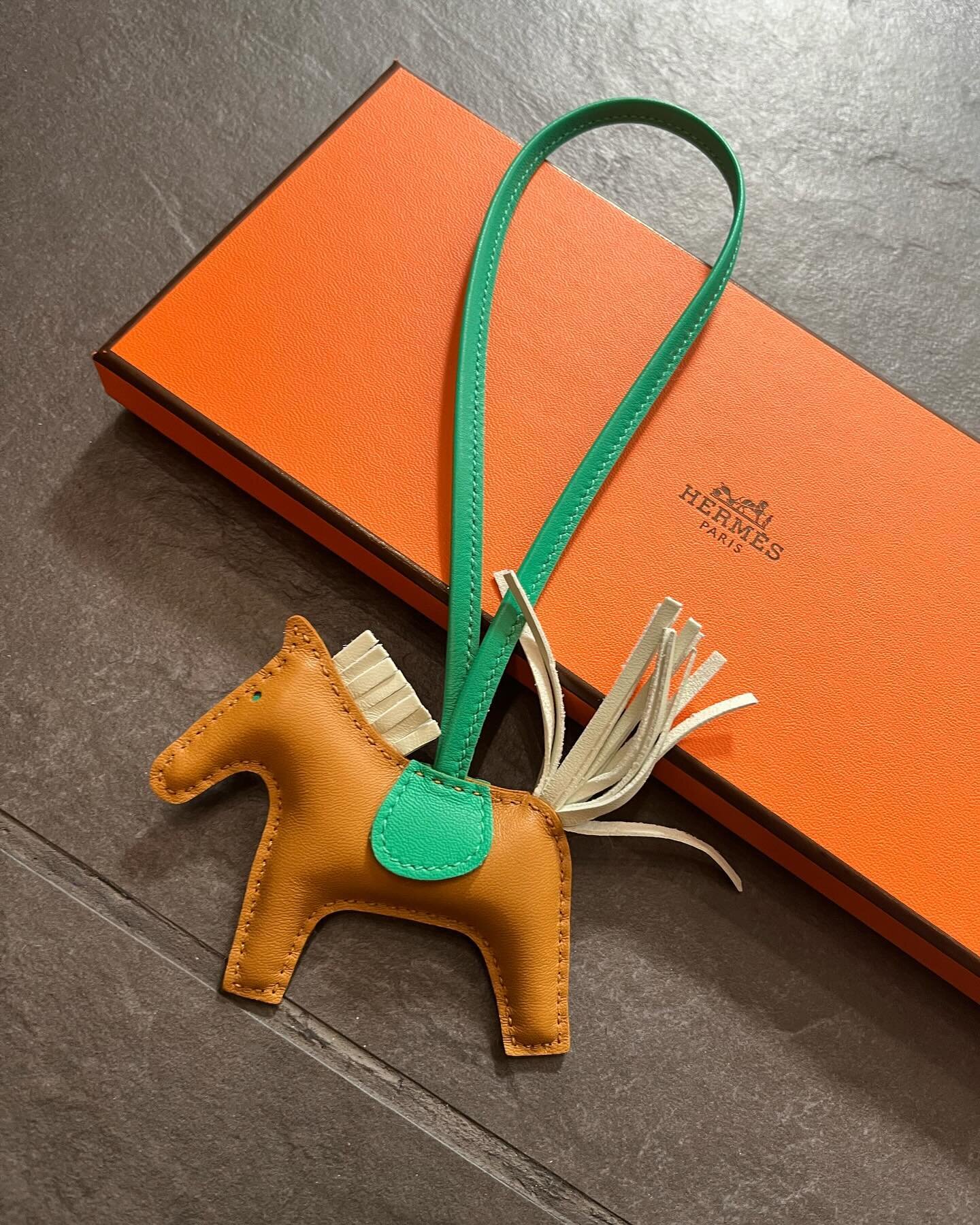 Second Hand Zurich abito allora vintage couture