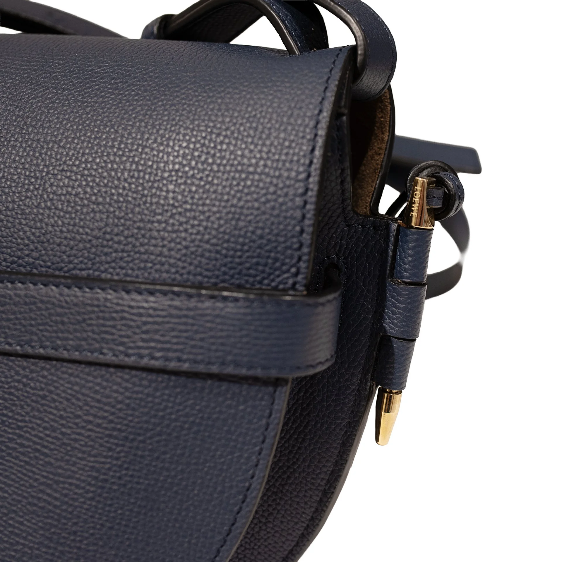 LoeweBlue6.jpg