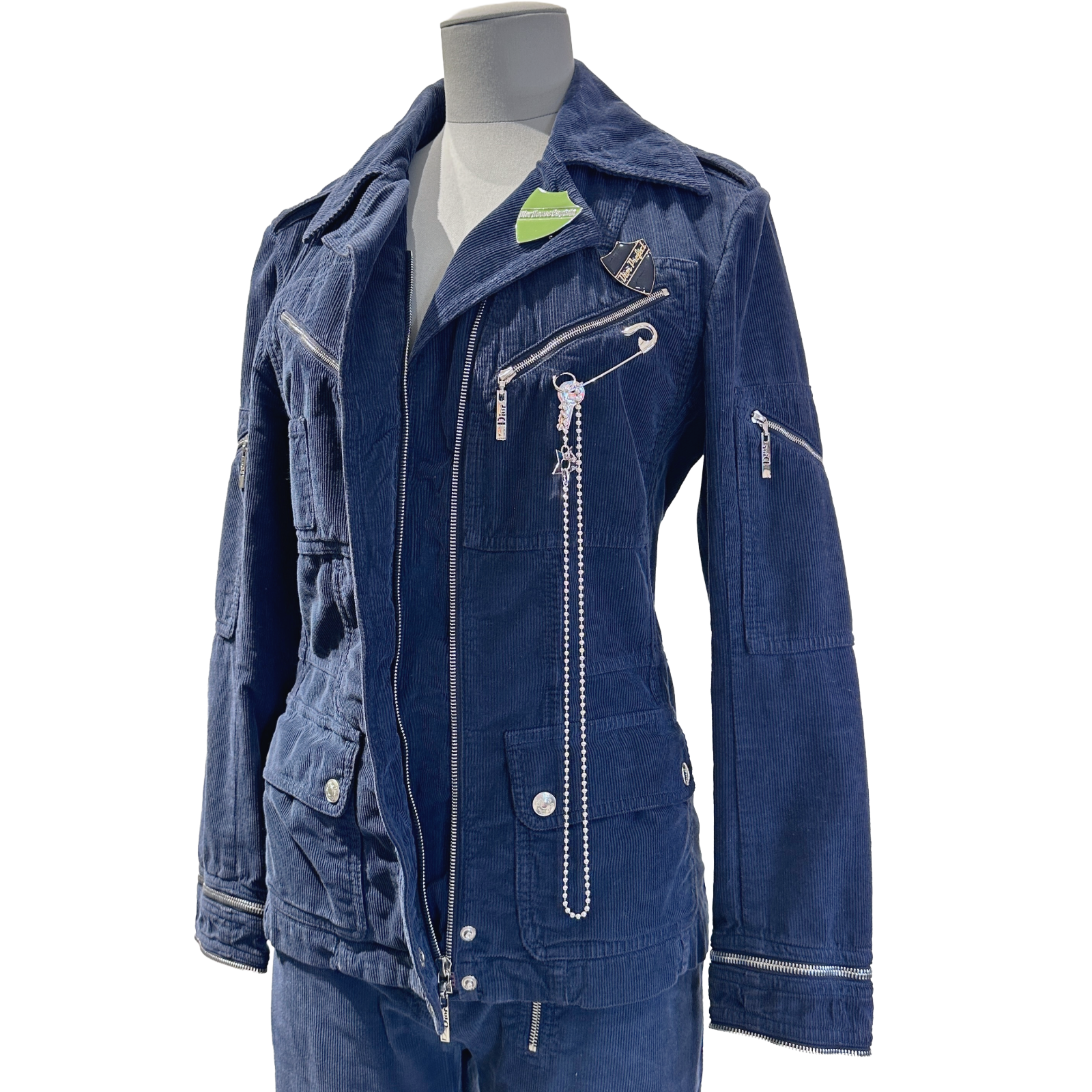 26.03. cloths-16.png