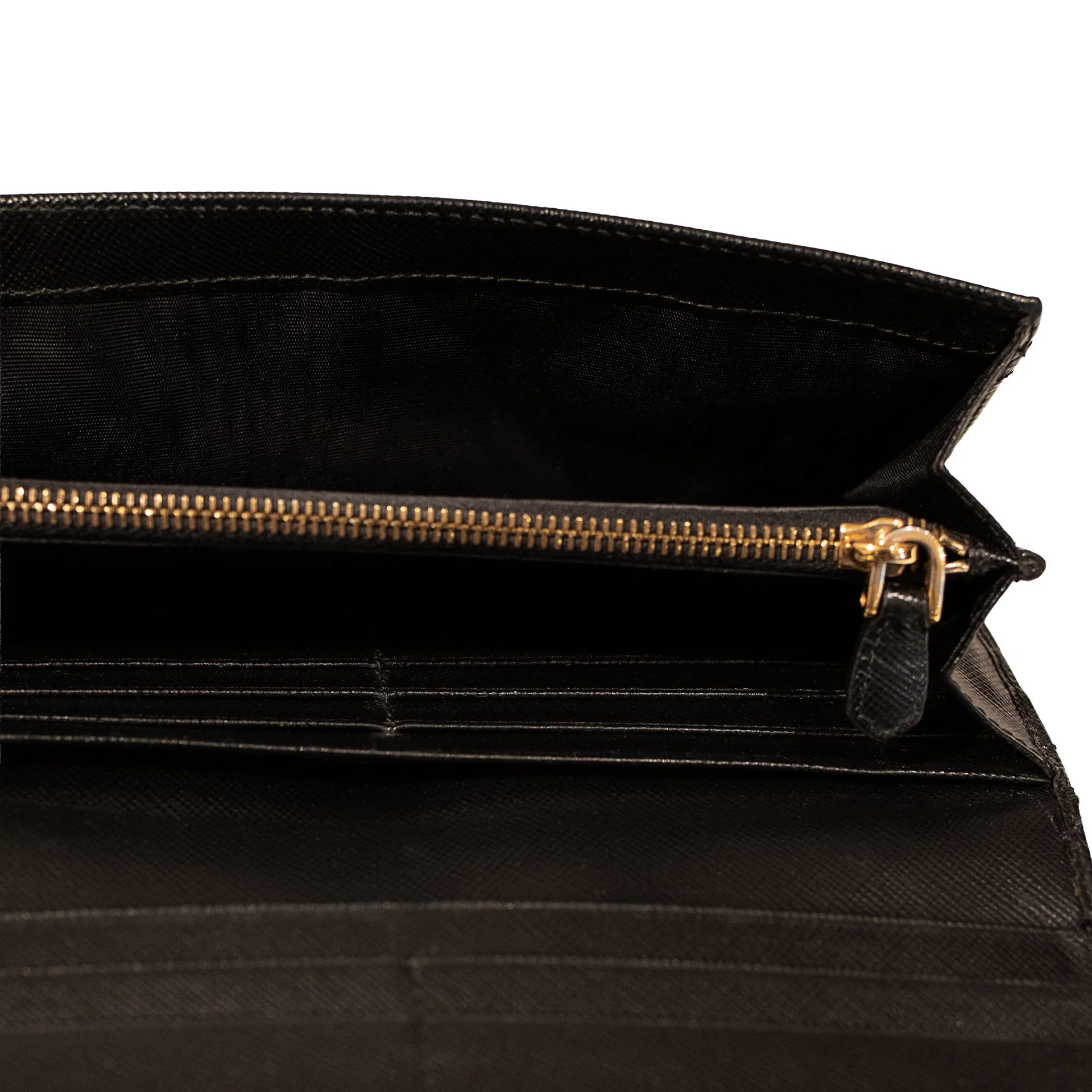 PradaBlackWallet8.jpg
