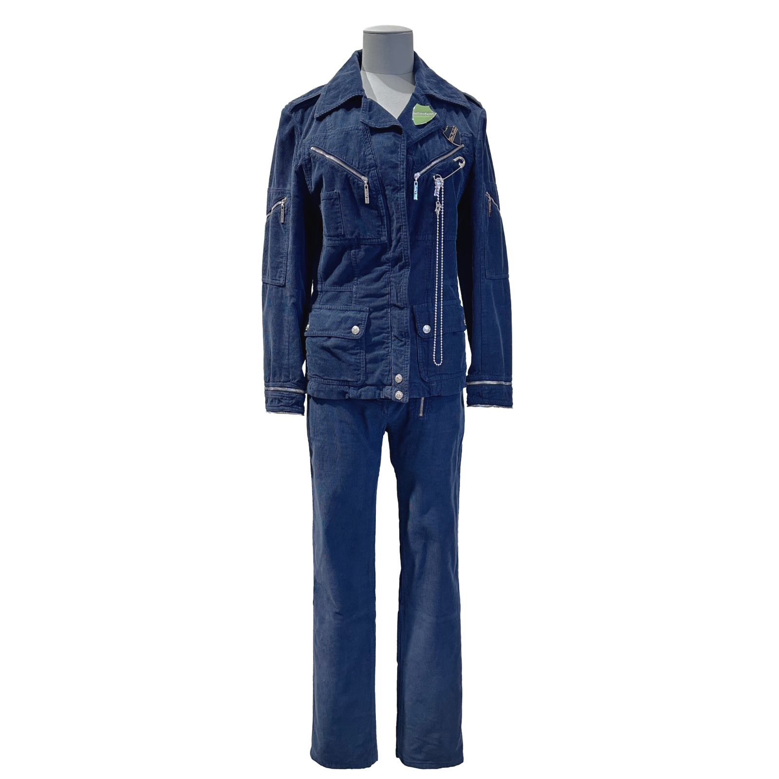 26.03. cloths-14.png