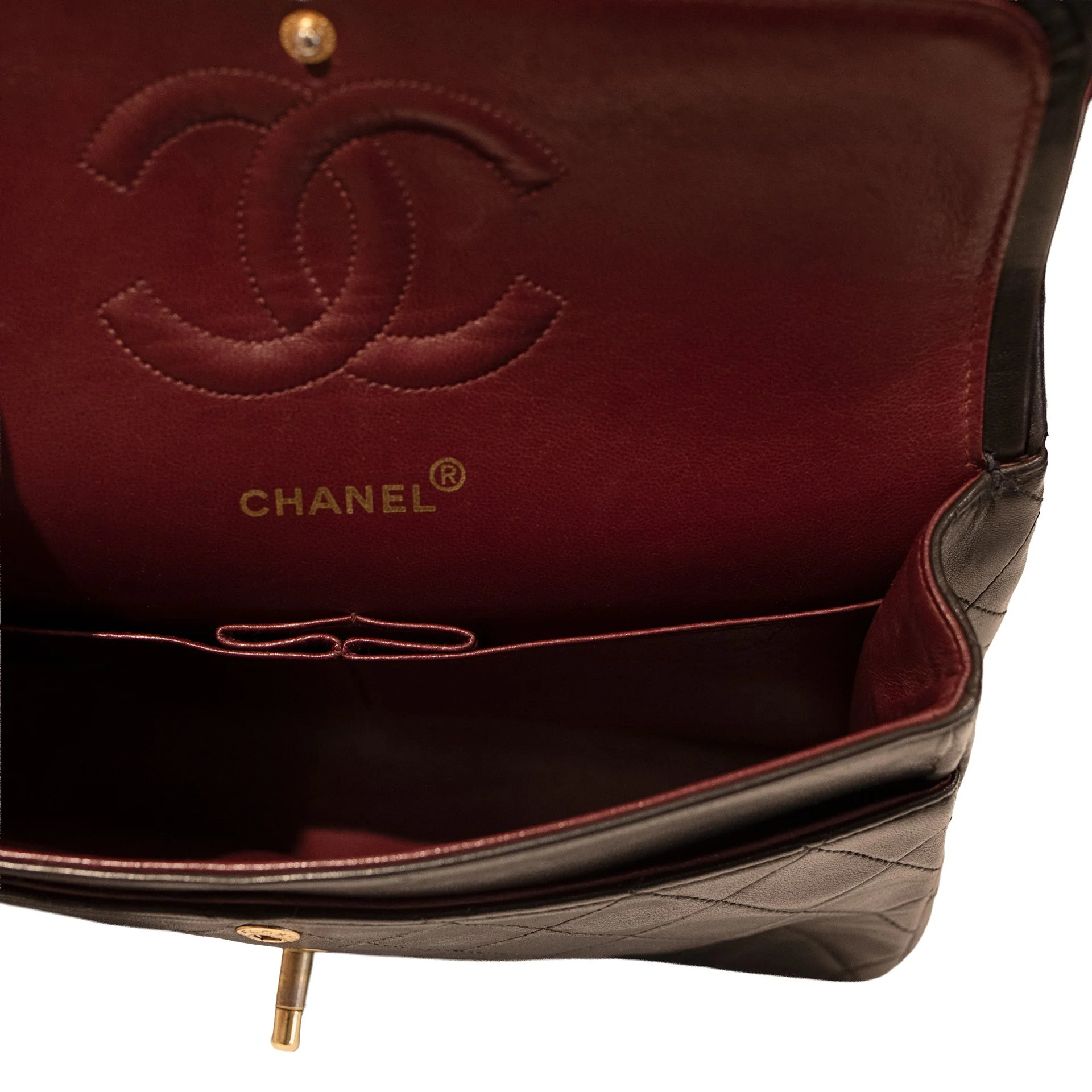 ChanelBrownGoldChain7.jpg