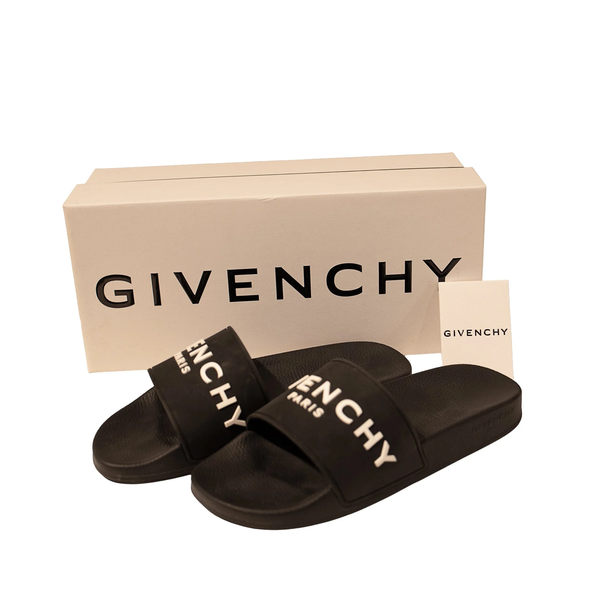GivenchyBlackSlippers10.jpg