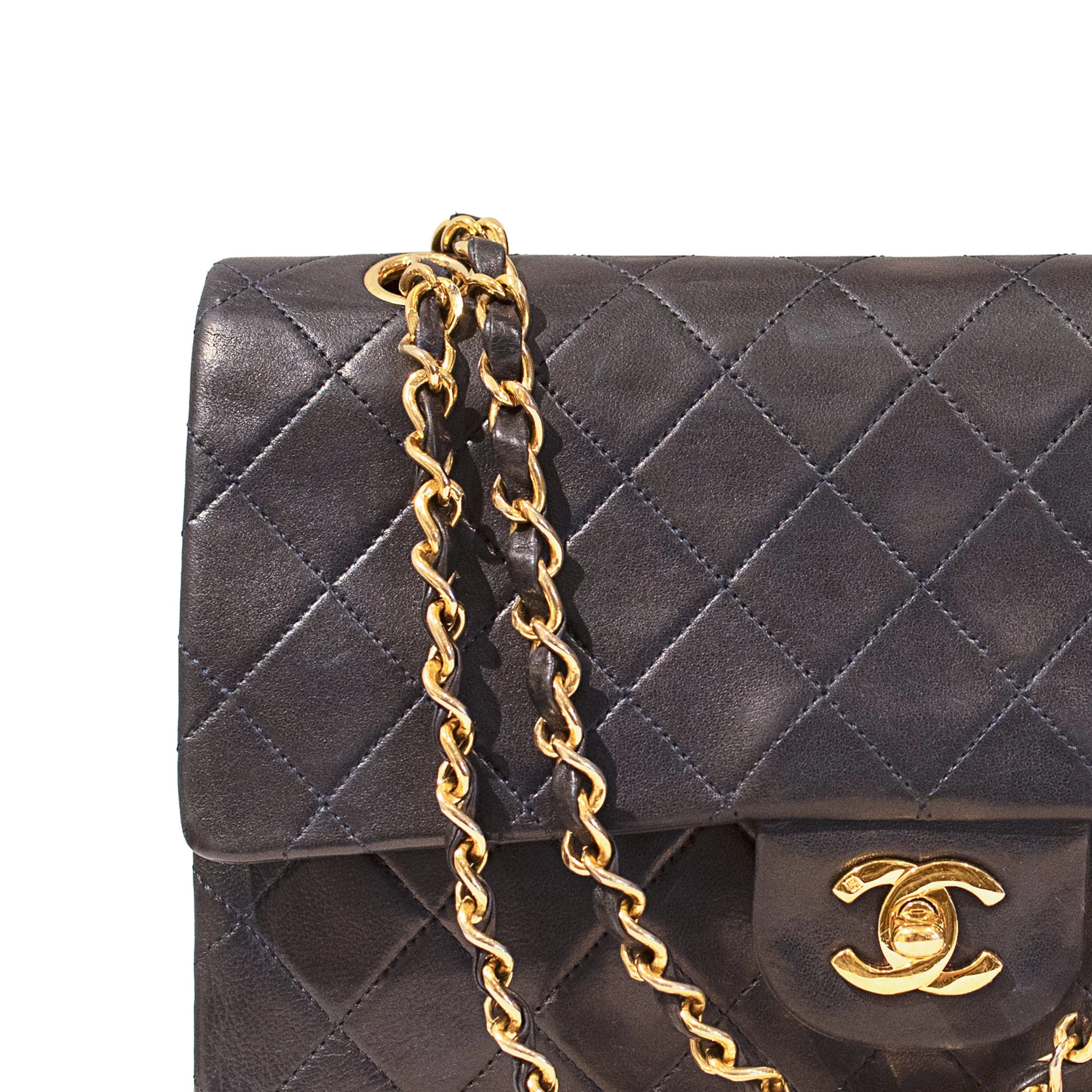 ChanelBlueWithGoldChain4.jpg