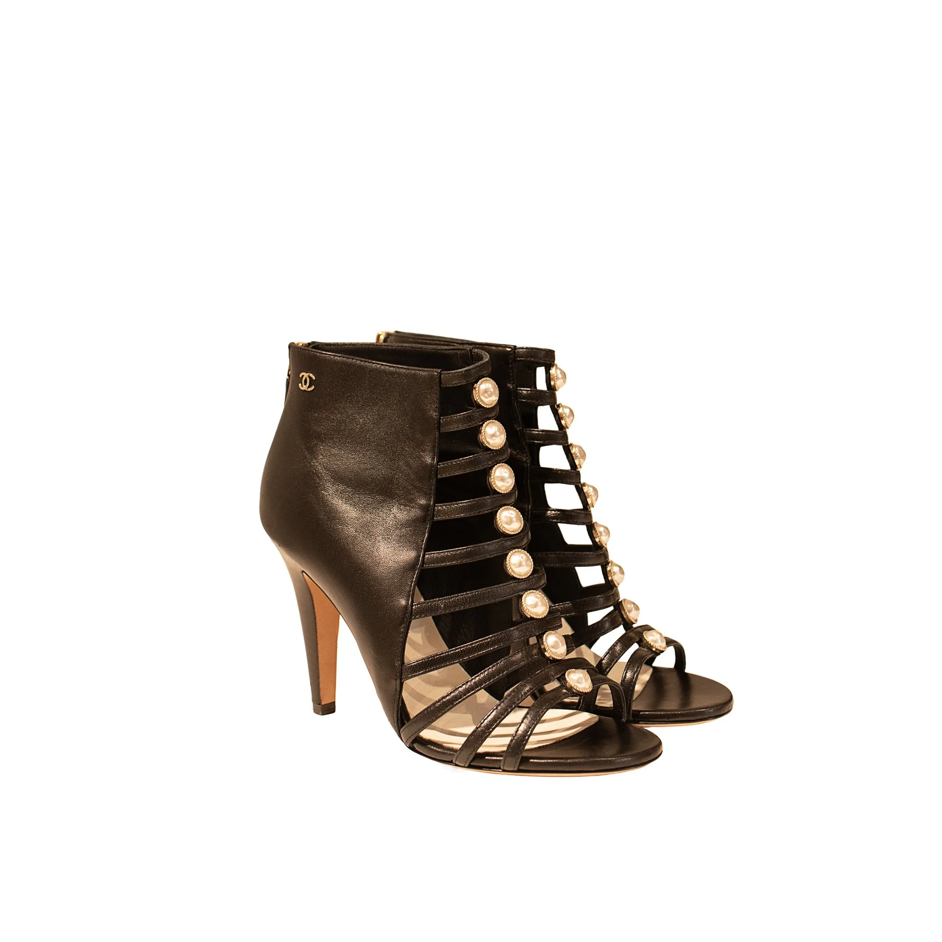 ChanelHeels5.jpg