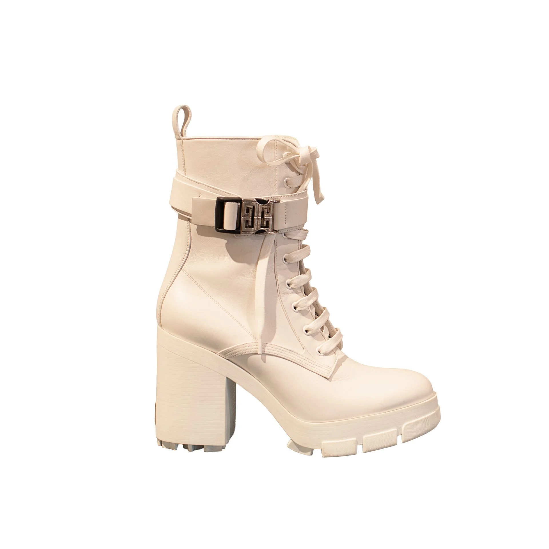GivenchyWhite7.jpg