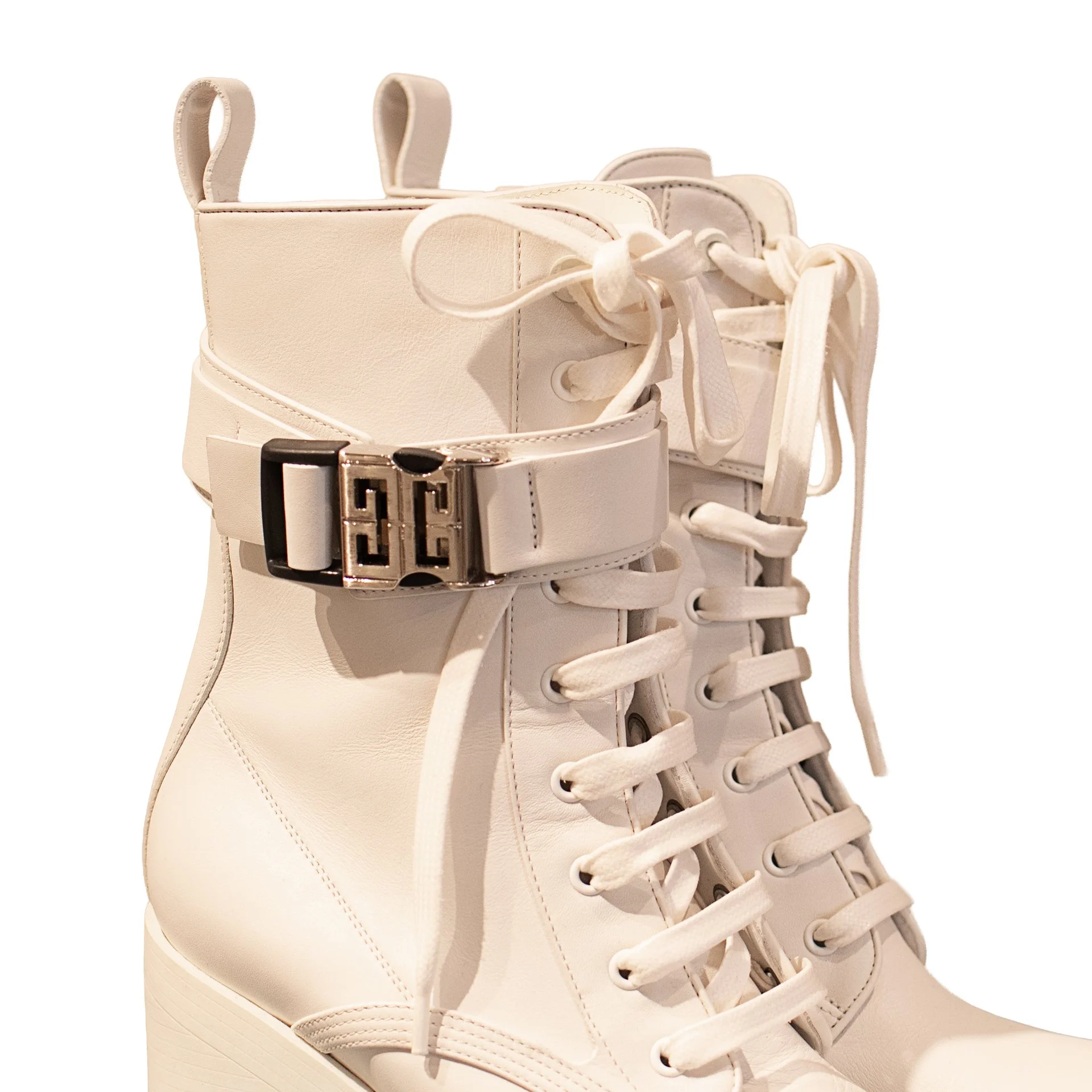 GivenchyWhite5.jpg