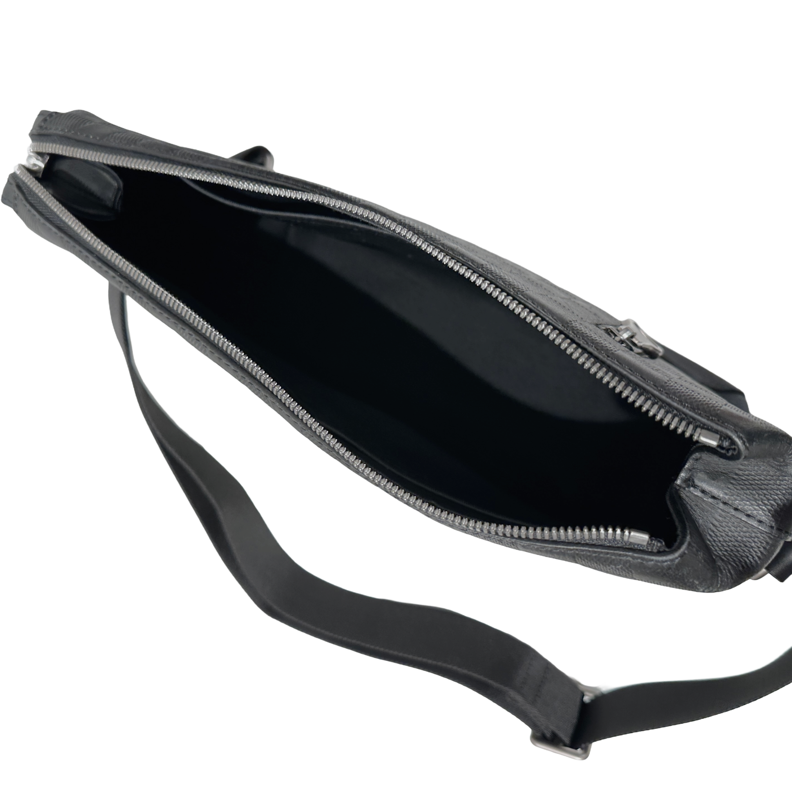 14 April 2026 at 15.37.55-35.png