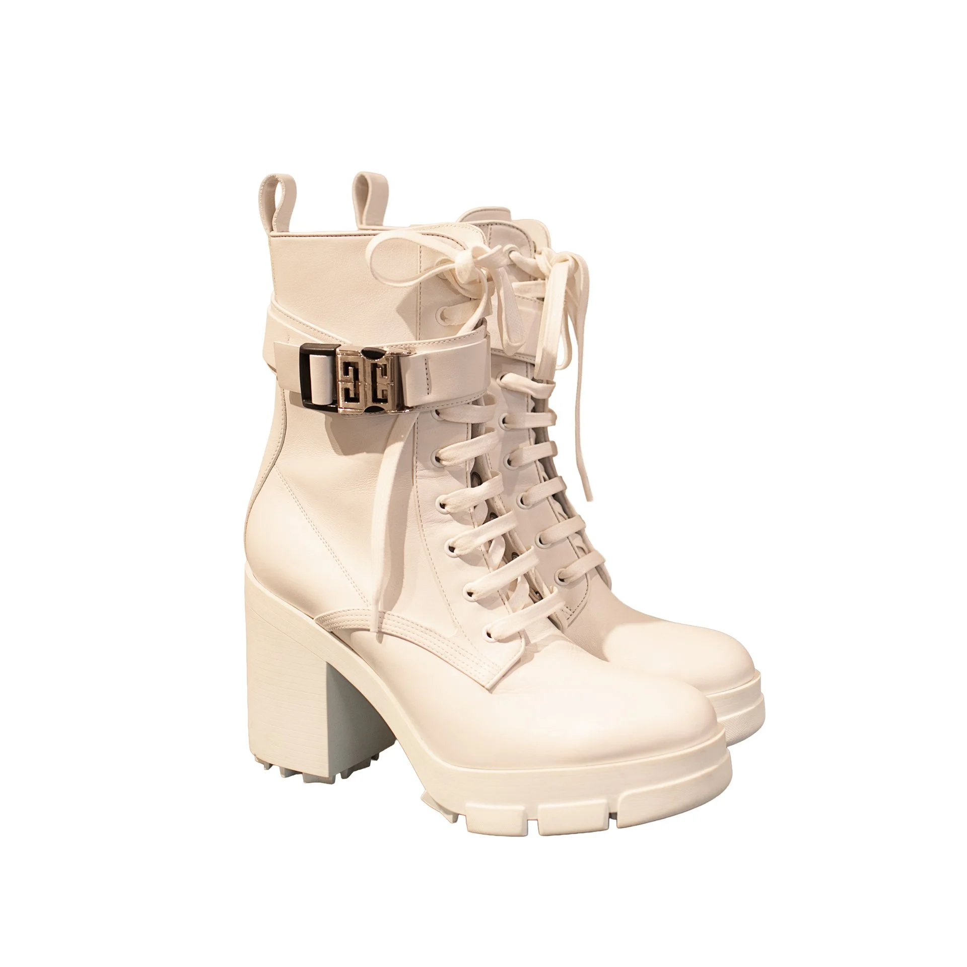GivenchyWhite4.jpg