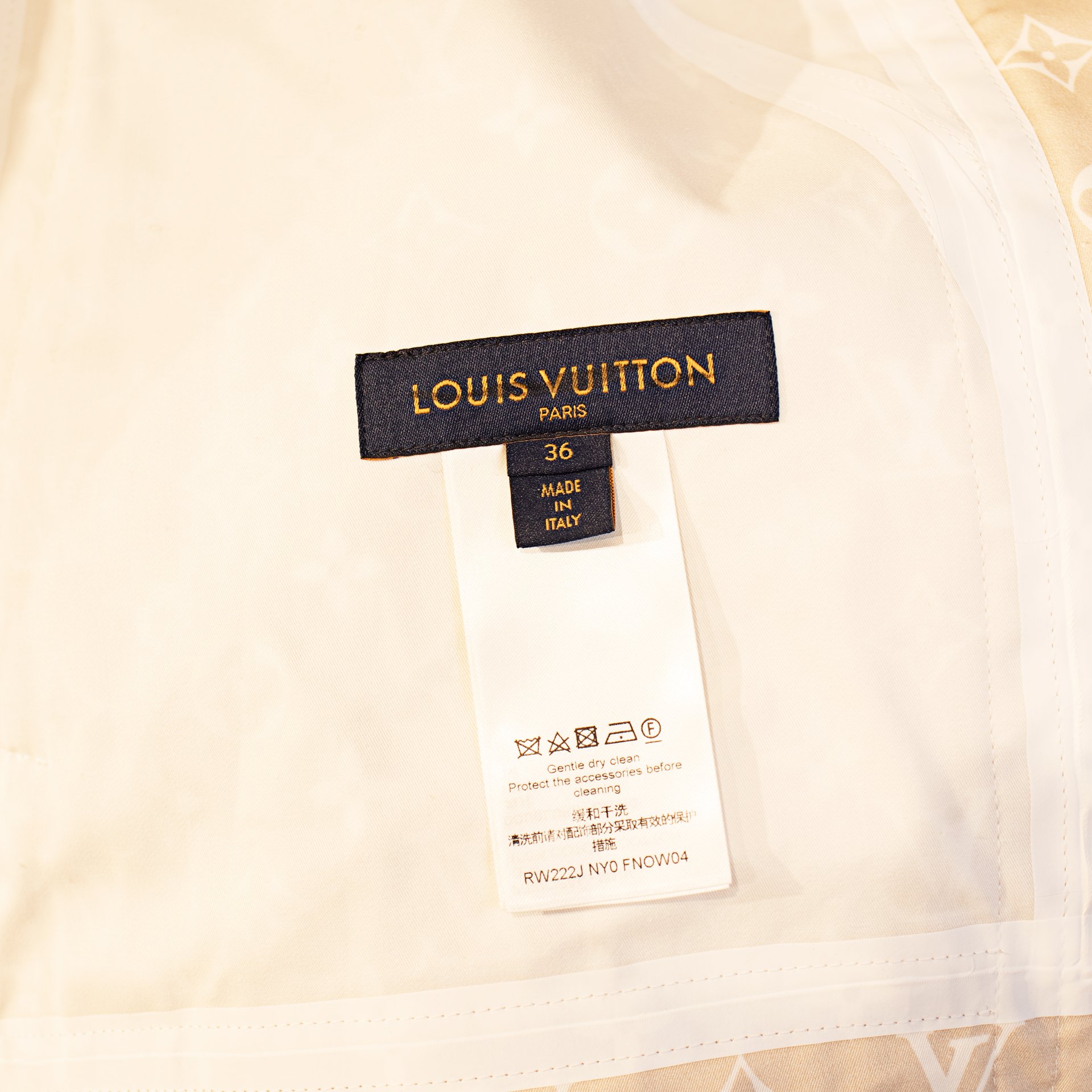 LVjacket7.jpg