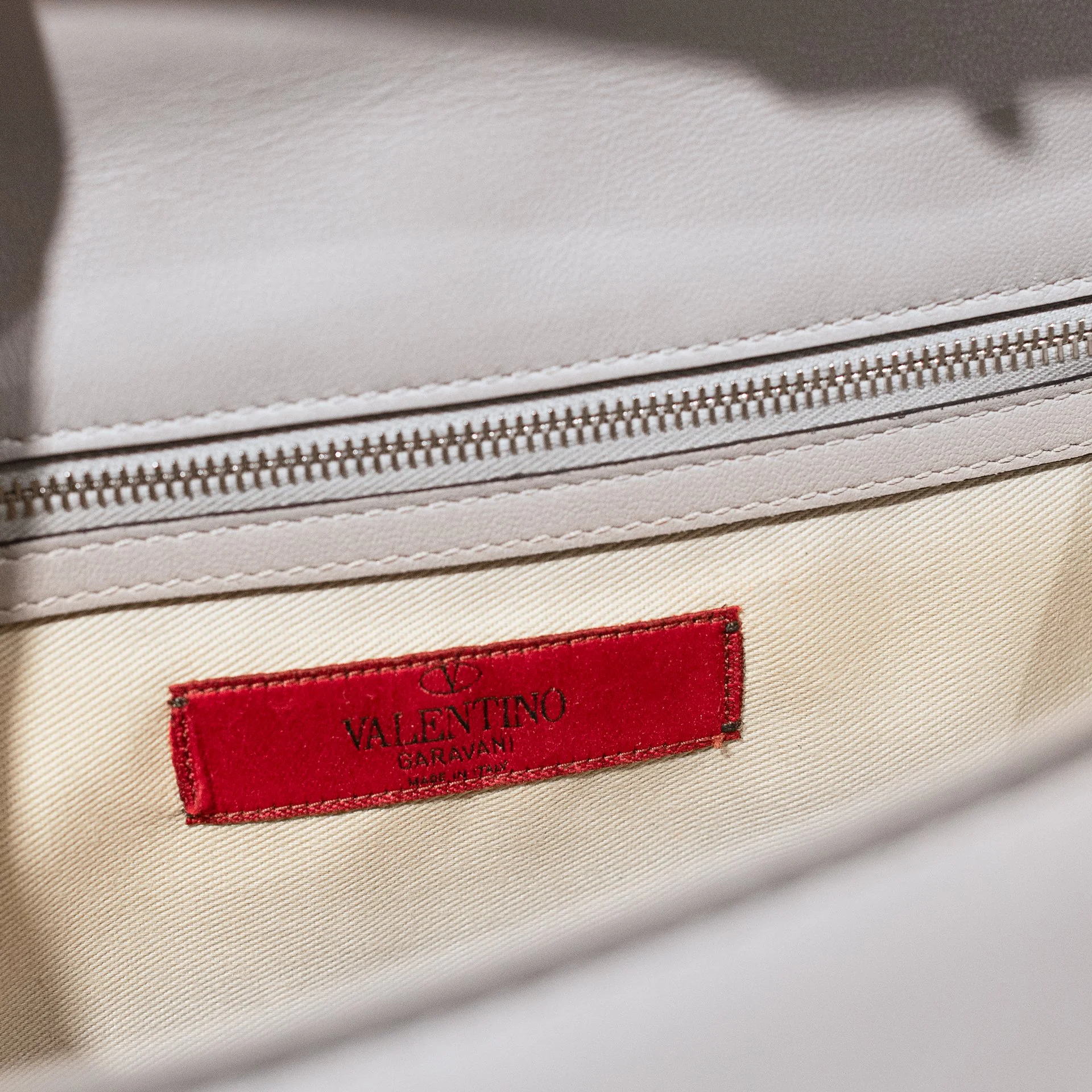 ValentinoBiege8.jpg