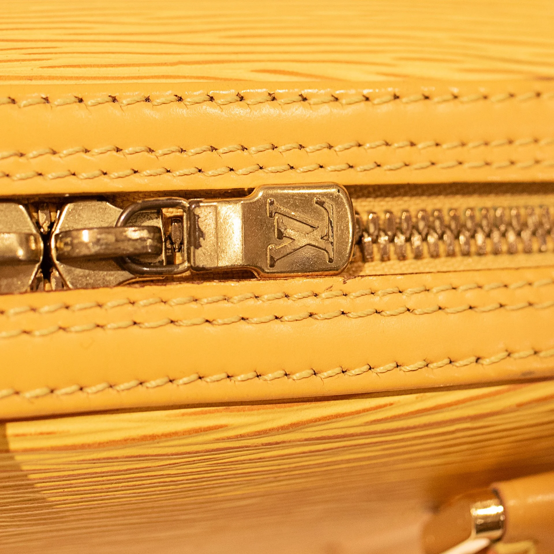 LVYellow8.jpg