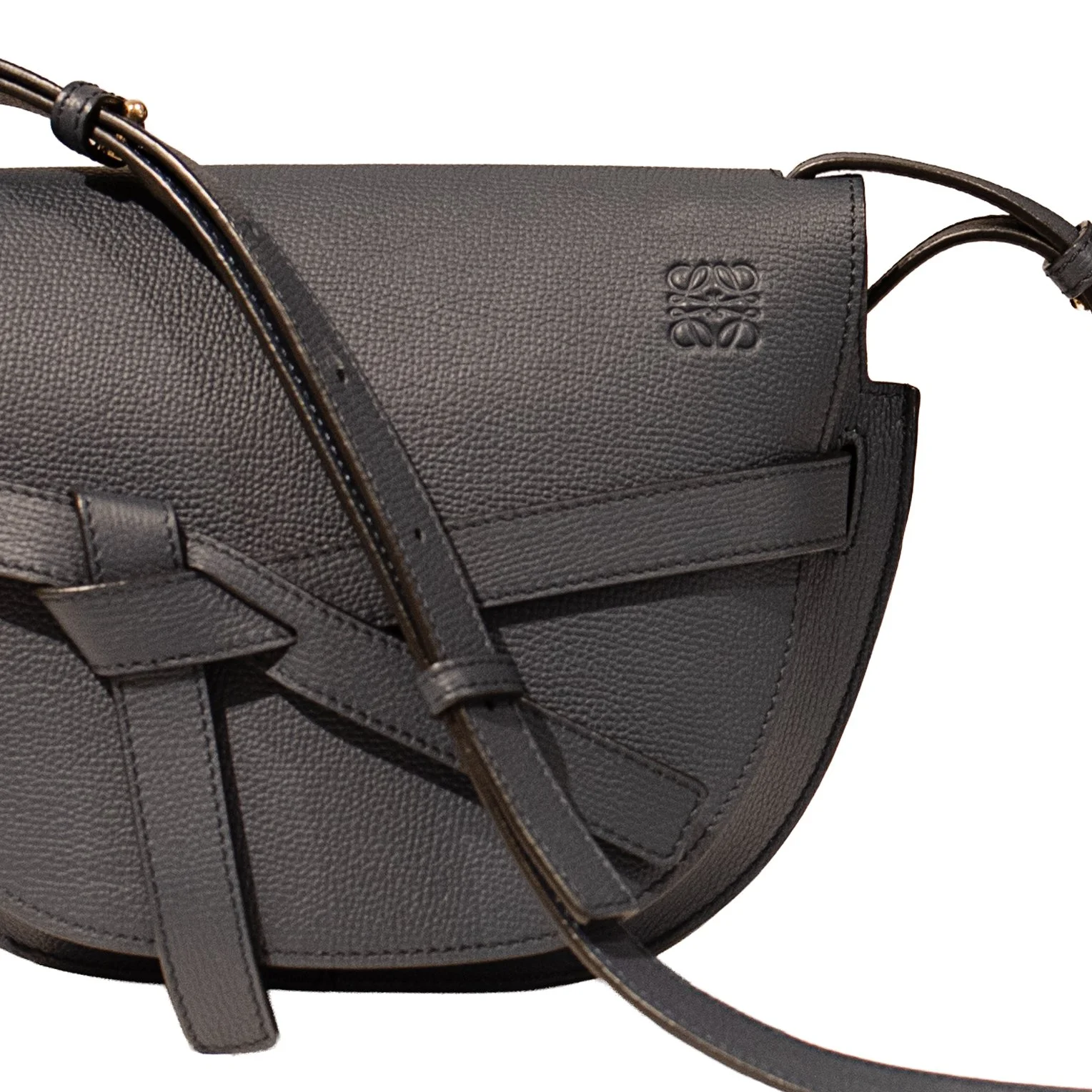 LoeweBlue2.jpg
