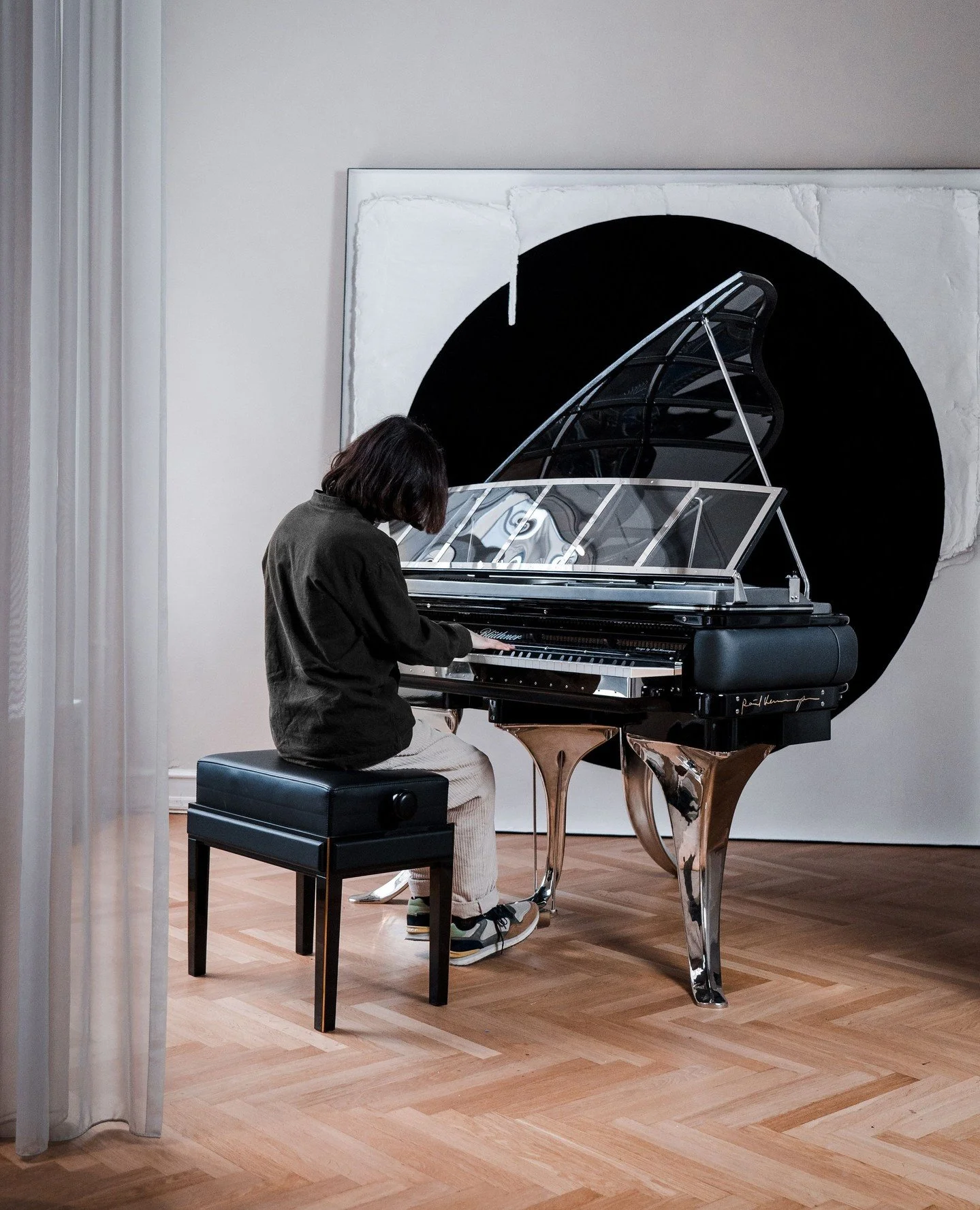 It is our pleasure to handcraft very special instruments for our clients. Most of the instruments we make have features that have been specially requested by the customer, and our master craftsmen take pride in their work.⁠