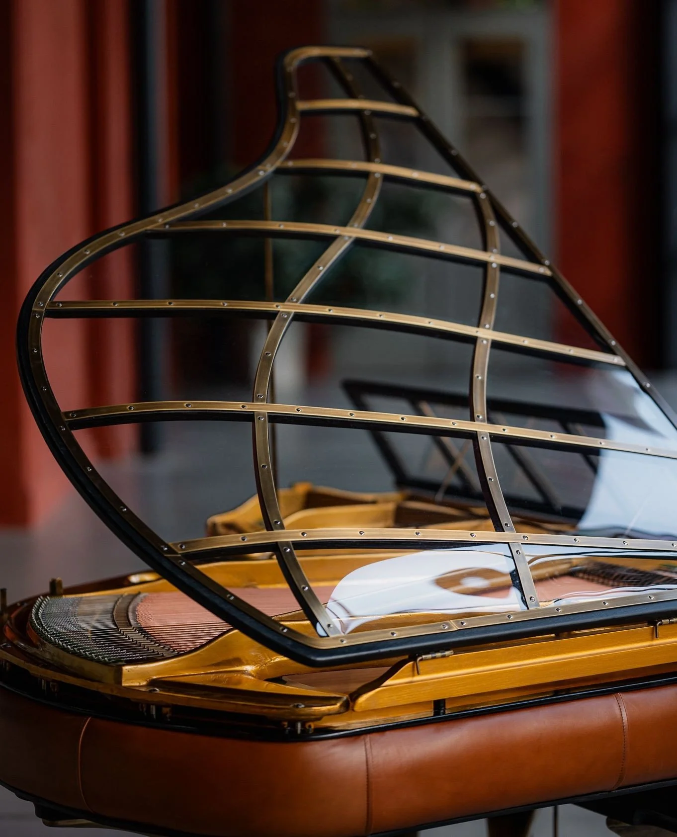 Design That Belongs to the Future. The PH Grand Piano both draws the eye and captivates the imagination. It is designed to reveal the inner workings of the instrument, showcasing the beautiful and precise mechanisms contained within.⁠
⁠
Transparency 