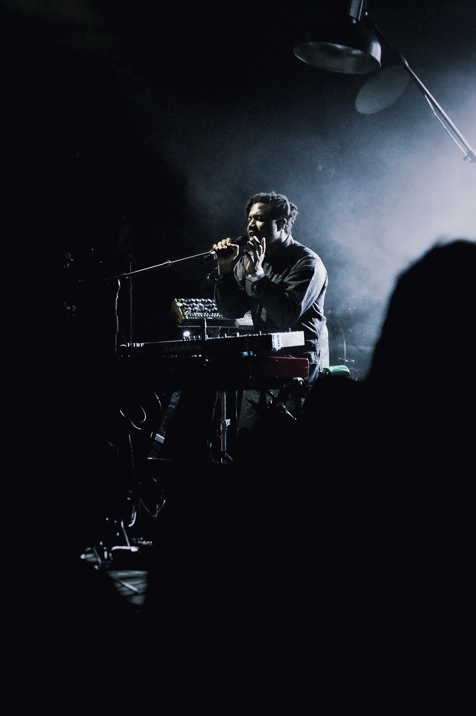  Sampha 