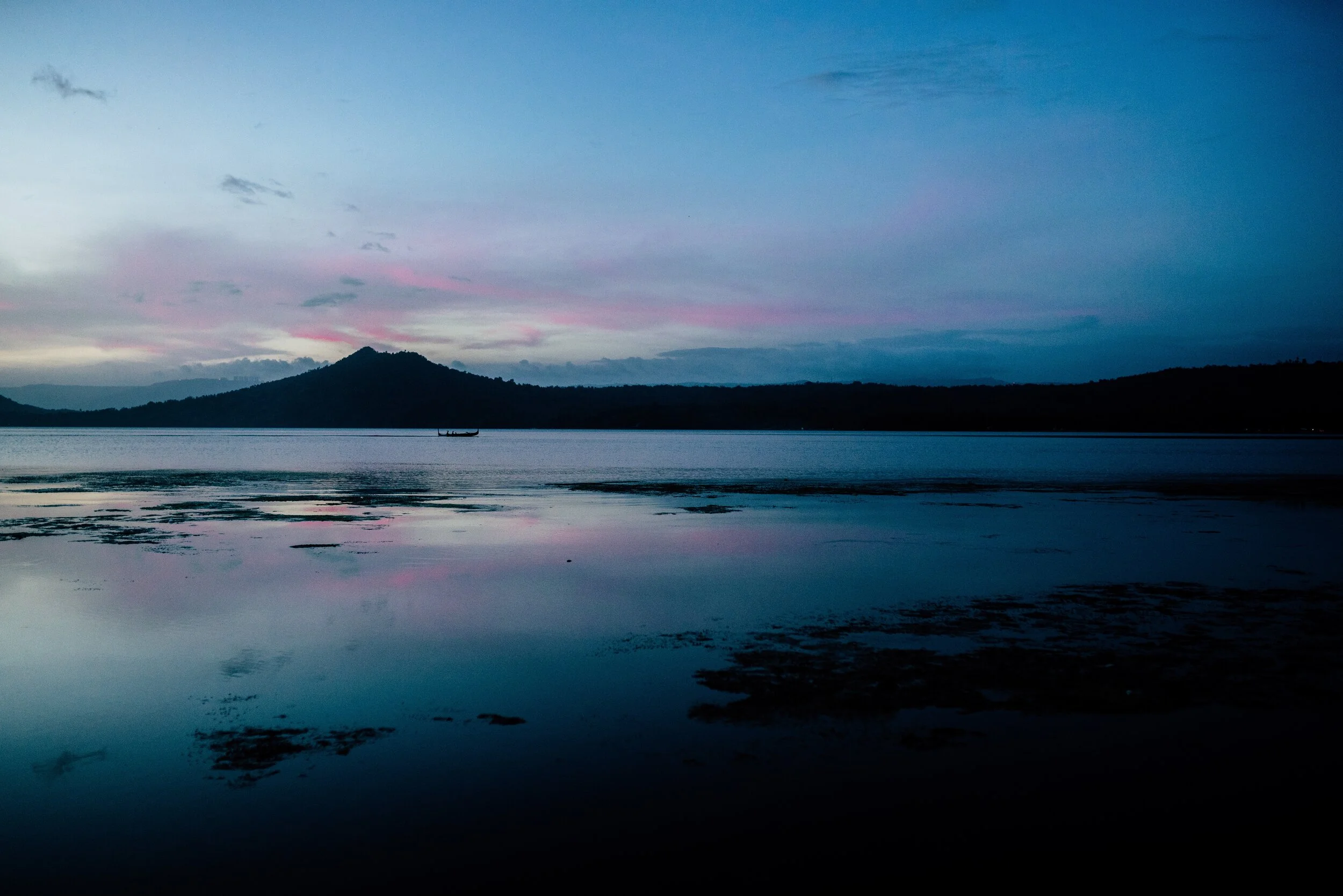 dsc01438_32657559330_o copy.jpg