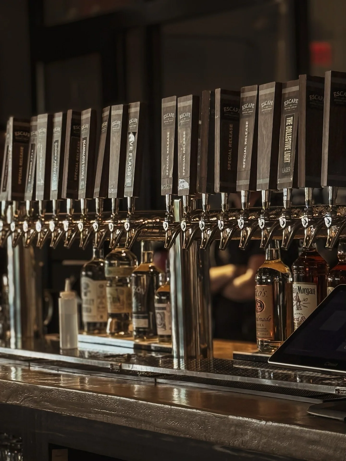 Our lineup speaks for itself. Pull up a stool and taste the difference. ๐บ
photo creds: @loriheden