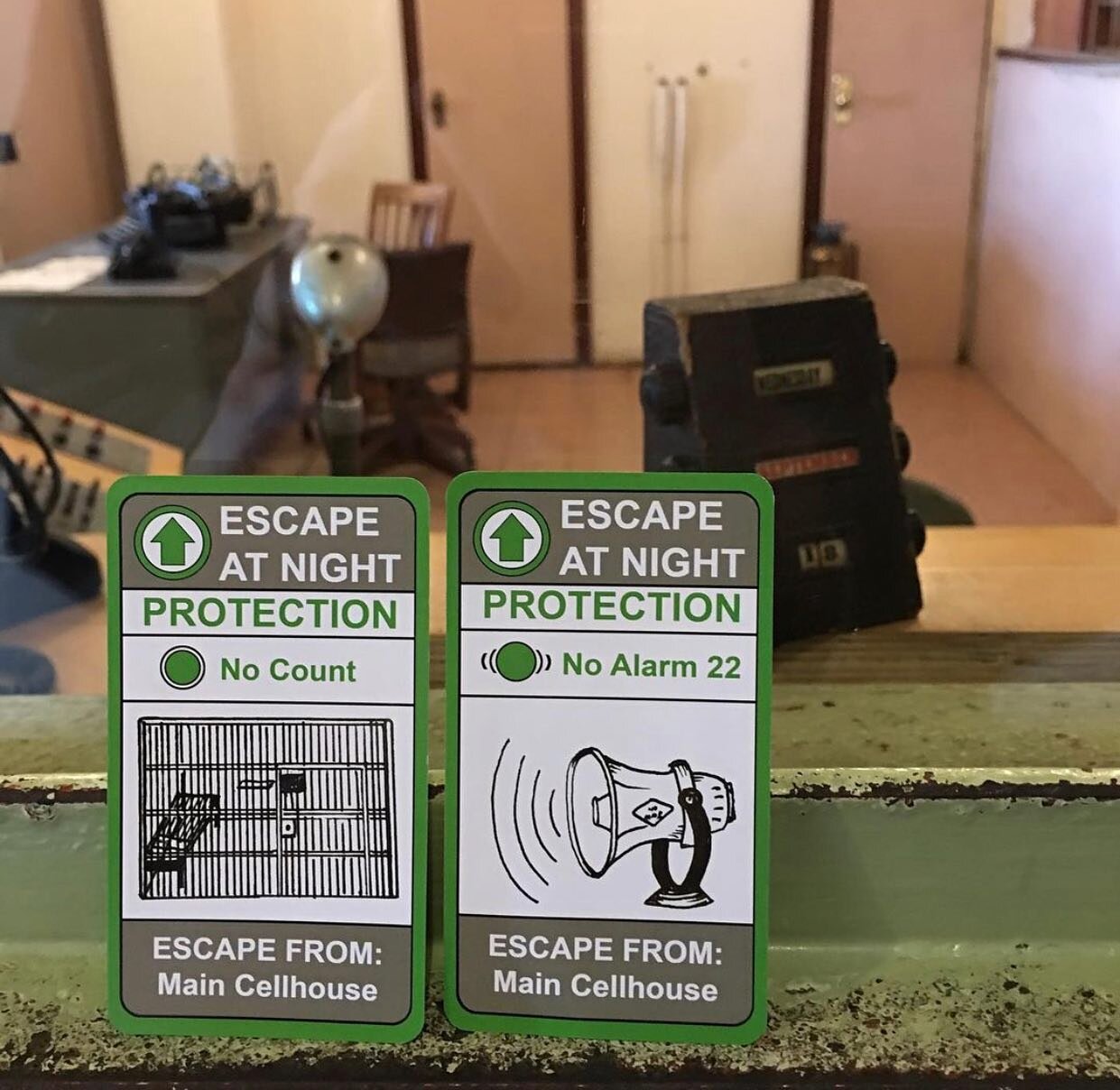 Stay out of sight, and don&rsquo;t make a peep 🤫 the more cards you collect to aid your escape, the easier it may be! 

#alcatraz #escape #alarm22 #quiet #sneaky #sanfrancisco #boardgames #xscapers #breakout #gamersofinstagram #boardgamegeek