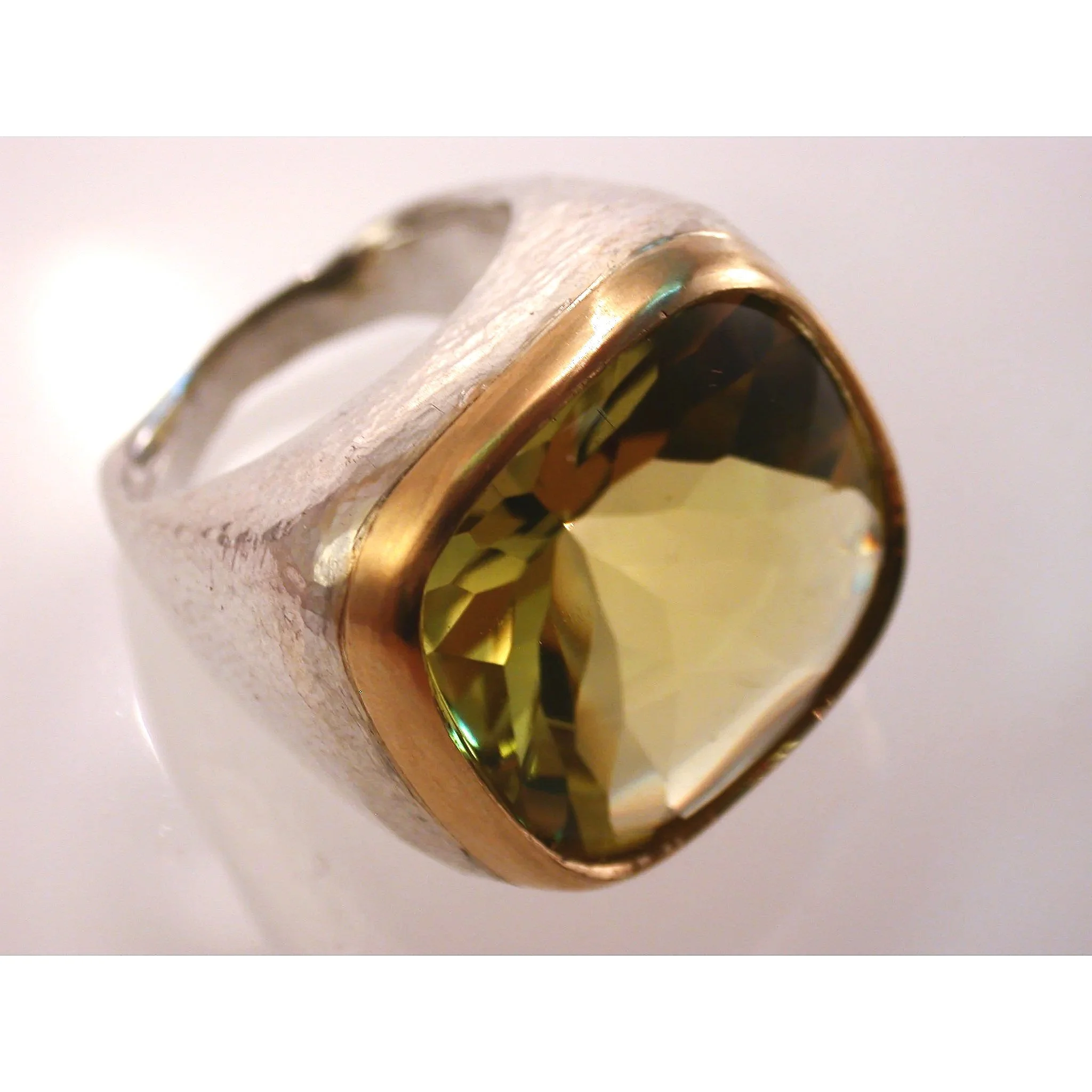 jewelry-rings-ax4.jpg