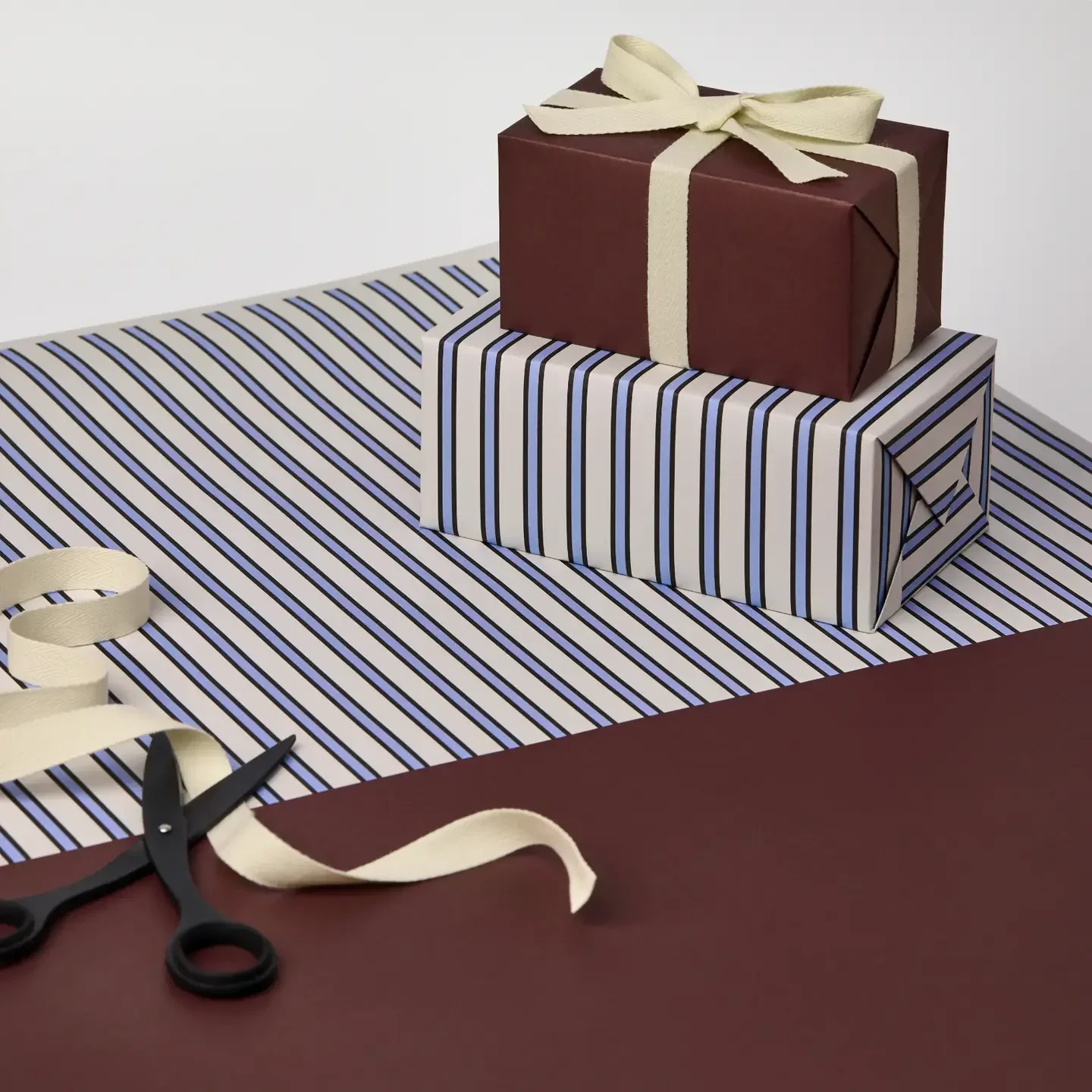 BLUE_STRIPE_WRAP.webp