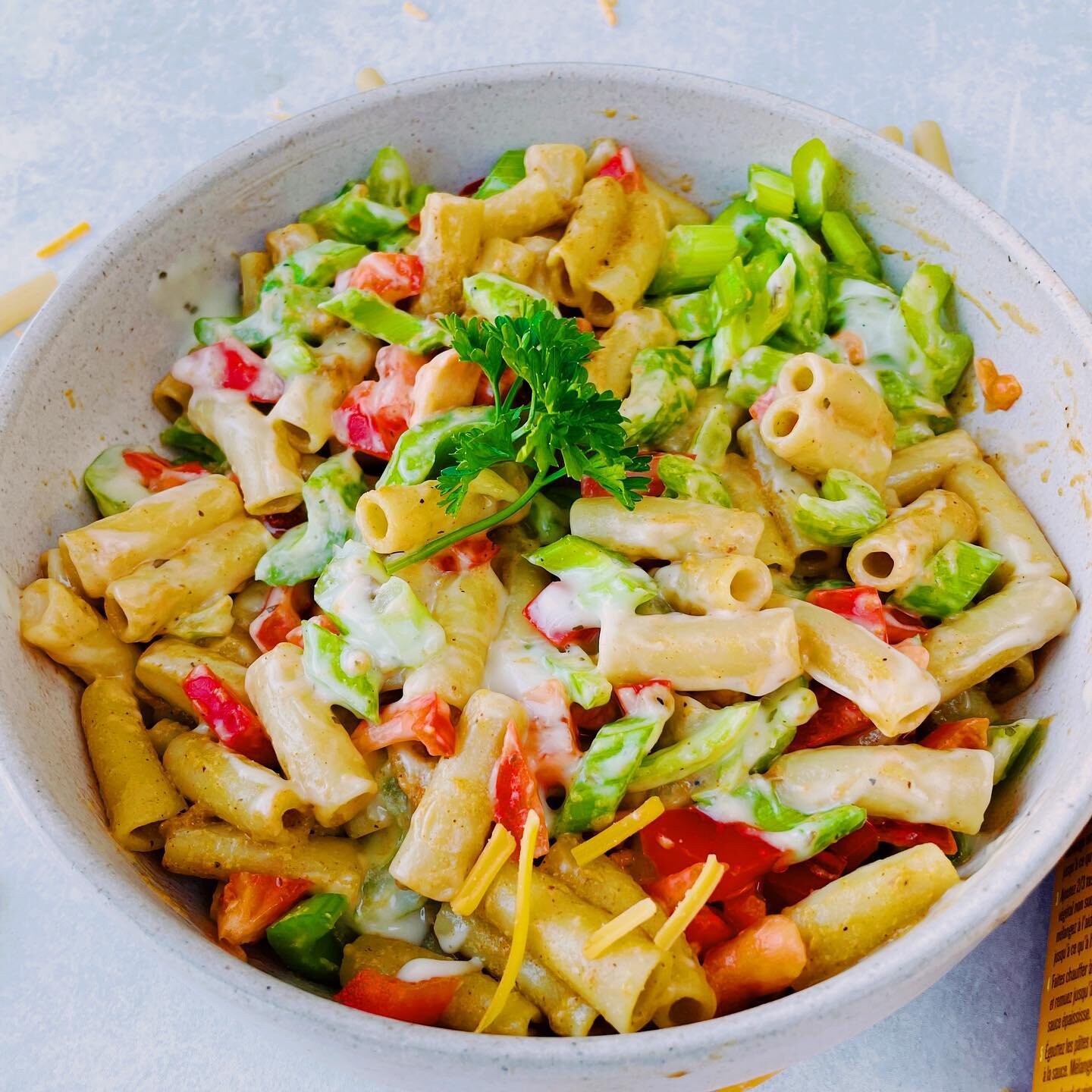 Add a few additional ingredients to Boosh Mac &amp; Cheese to make this delicious Cheesy Macaroni Salad. A very popular side dish for dinner, this salad is sure to please! 😉
 
Ingredients:

🧀  1 box of Boosh Mac and Cheese
🫑 &frac12; cup chopped r