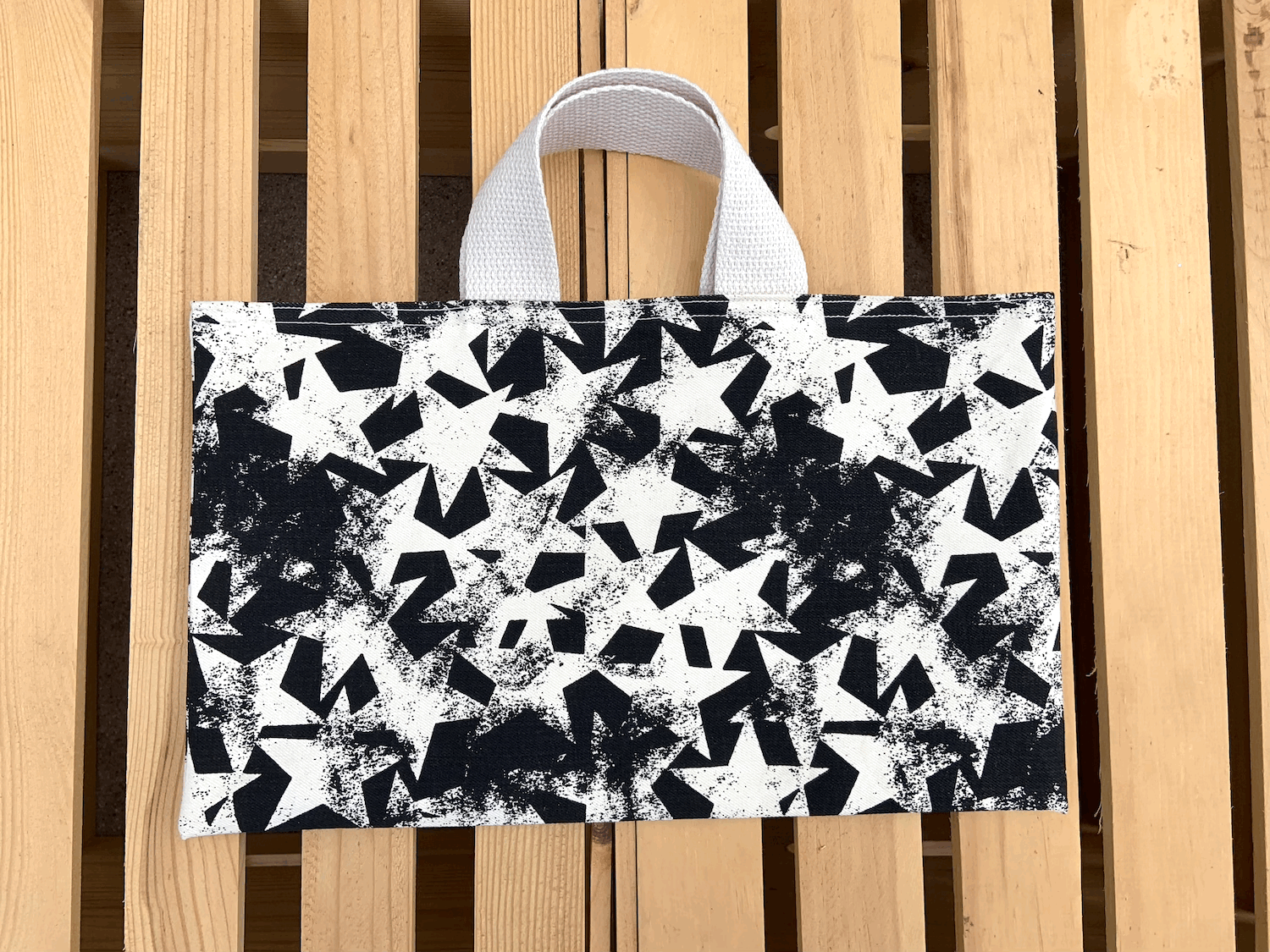 Seeing Stars Demi Tote