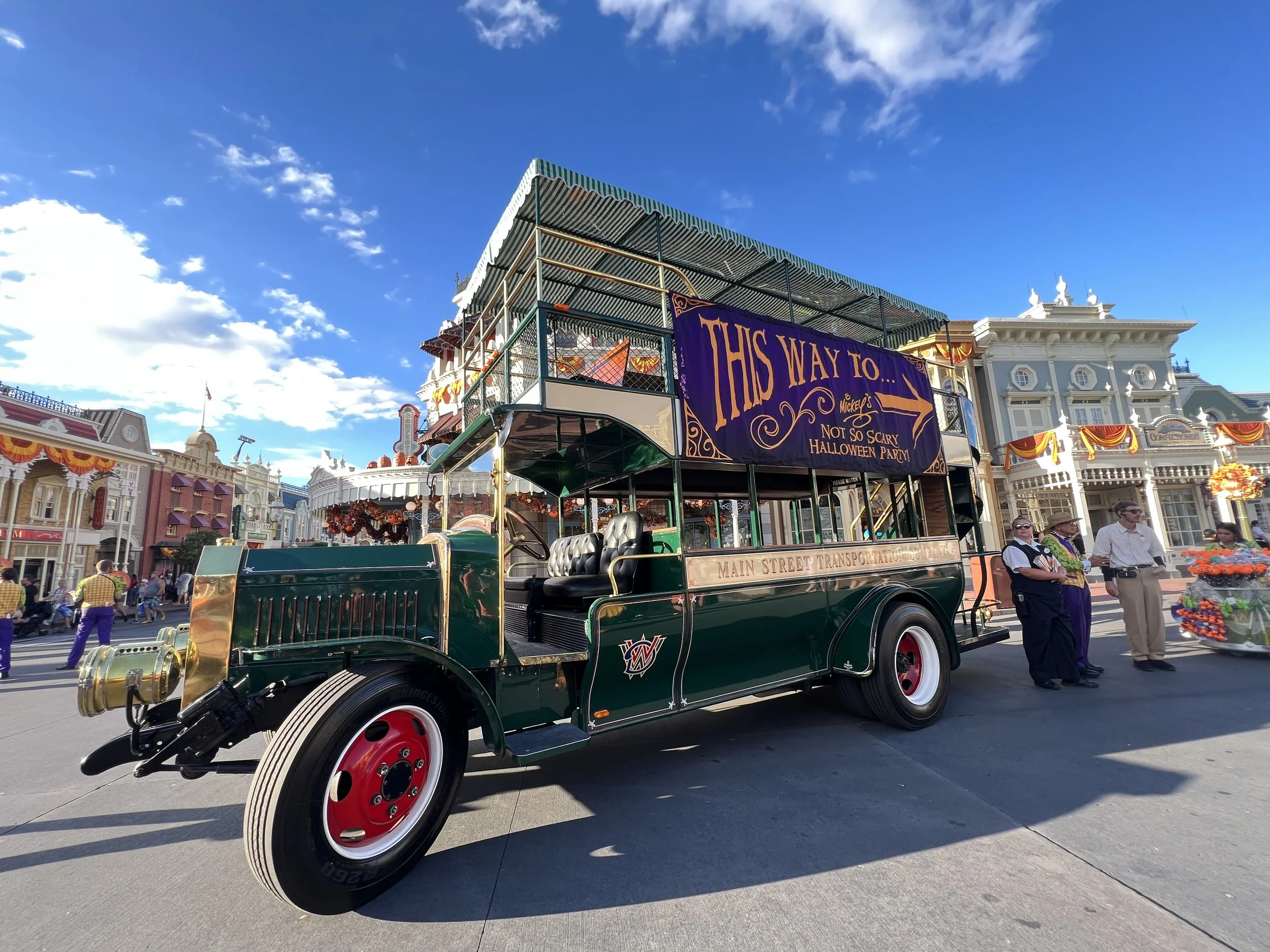 Halloween Party ENtry Vehicle.JPG