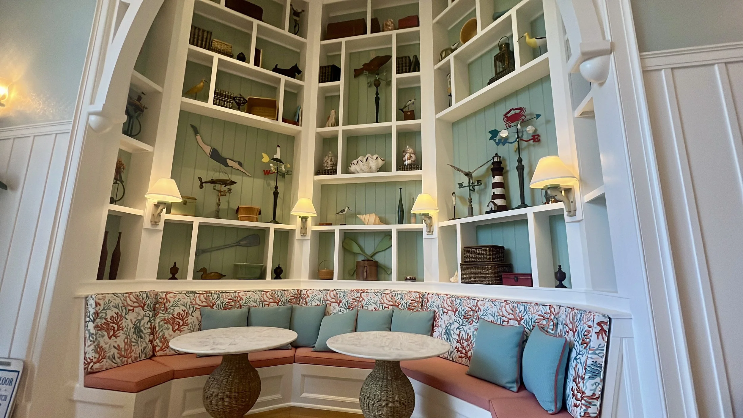 105: Best Places to Work at Walt Disney World + Last-Minute Halloween Tips