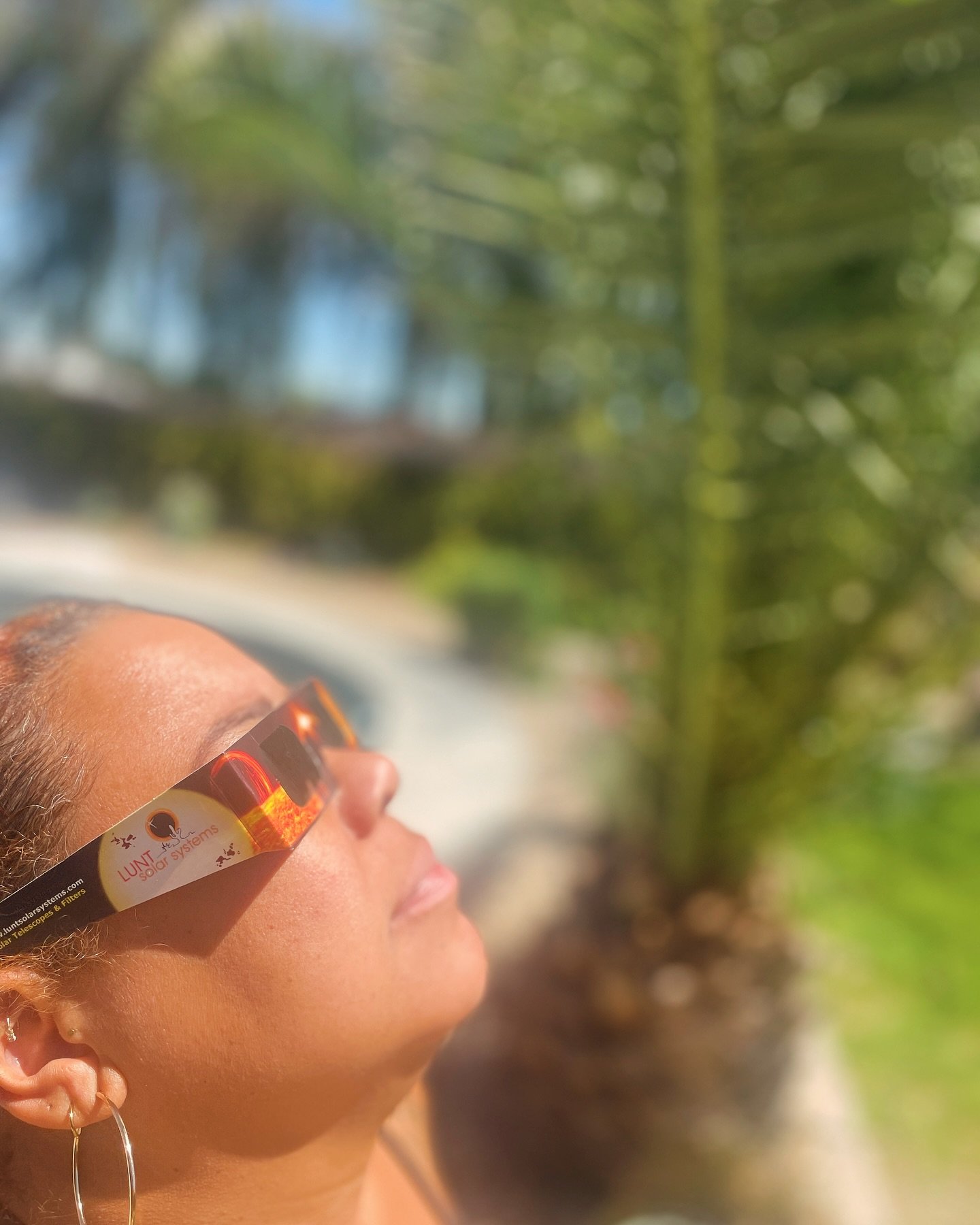 Today&rsquo;s the day&hellip;
Did anyone peep the eclipse? 🌞🌕 I watched with my shades from @luntsolarsystems, set some intentions and will now carry on with my day. 🕶️ 

#solareclipse #solareclipse2024 #sunenergy #moonenergy #intentionsetting #pr