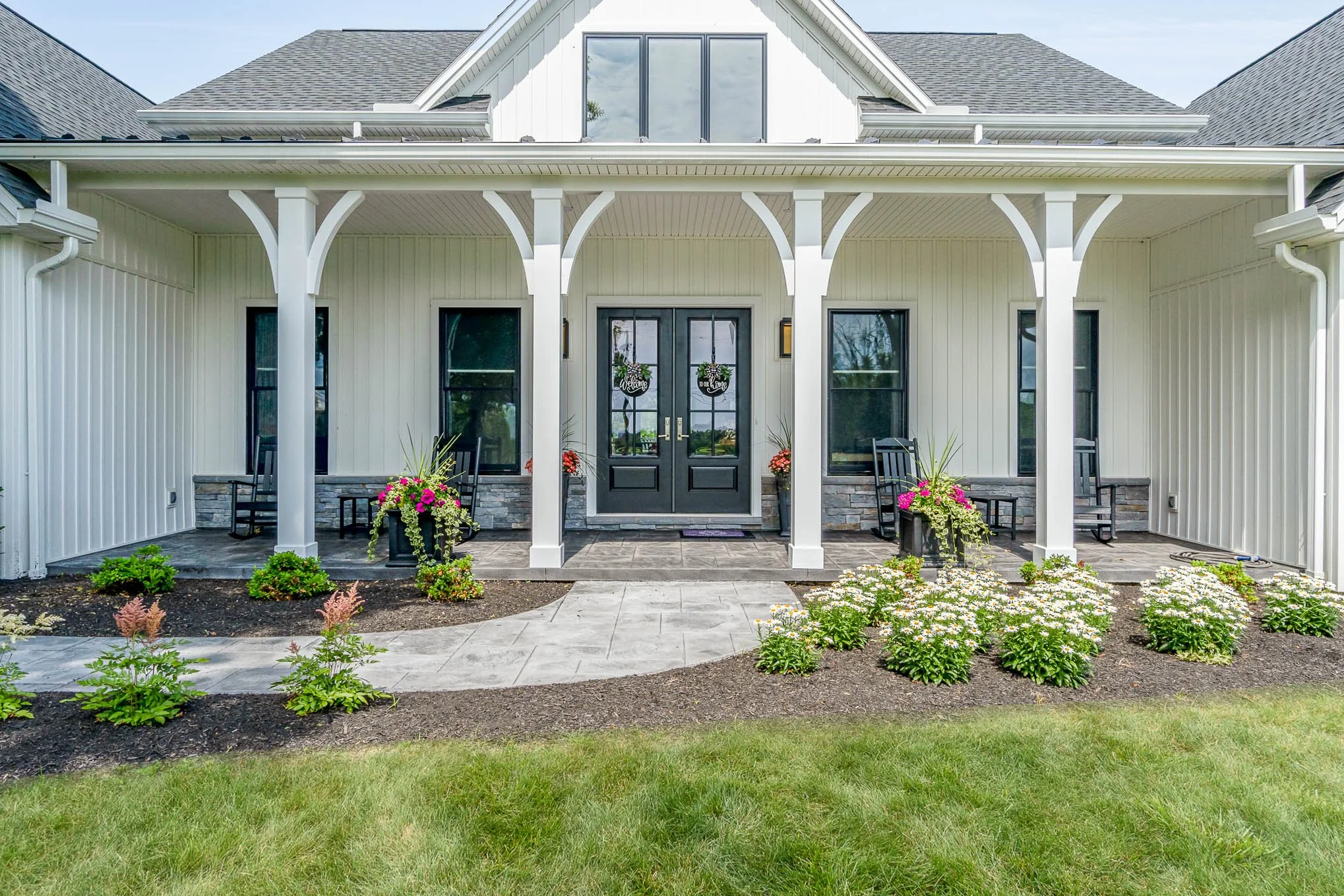 365 Hollowbrook ext_2-Edit-Edit.JPG