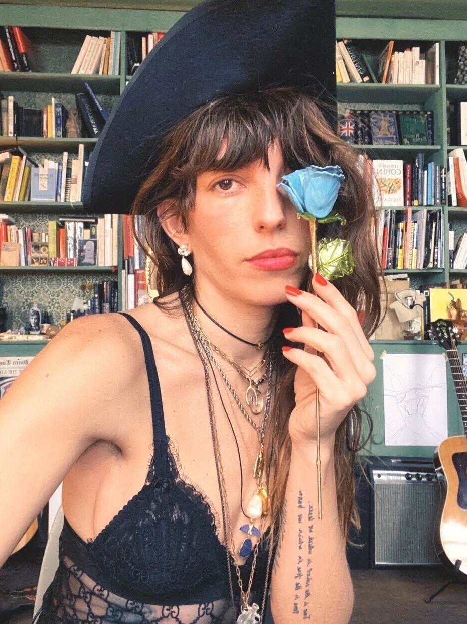 EP 11 // LOU DOILLON