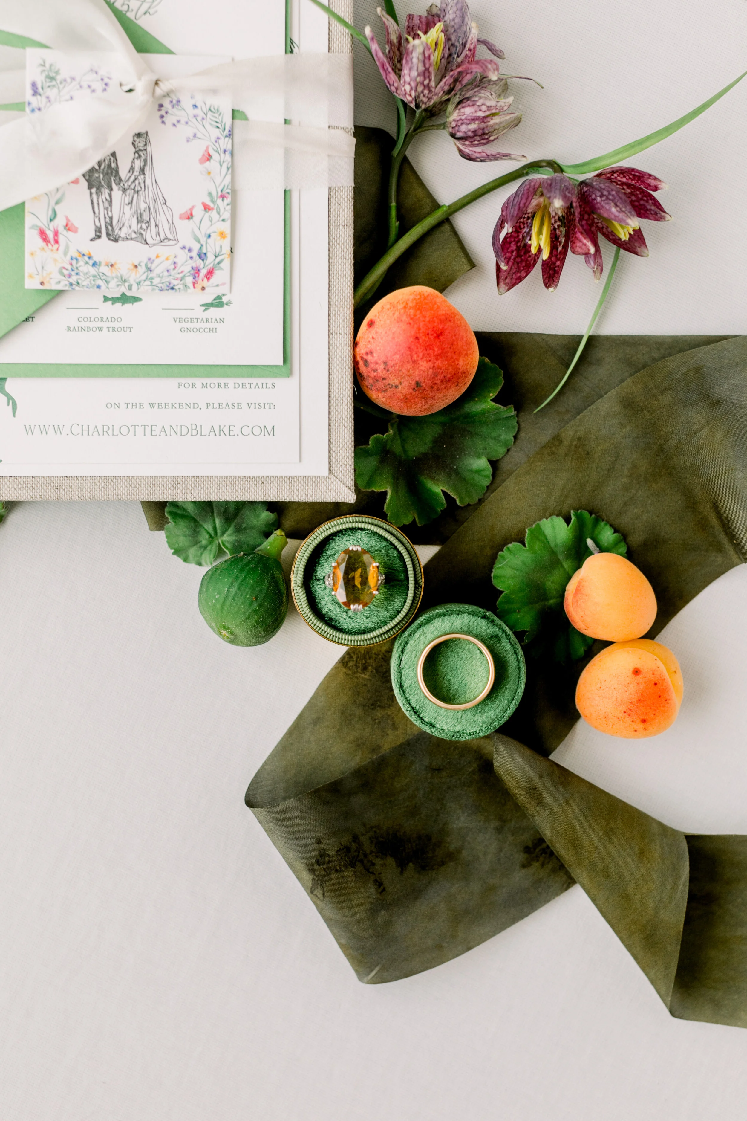 Flatlays_MollyandCo0031.jpg