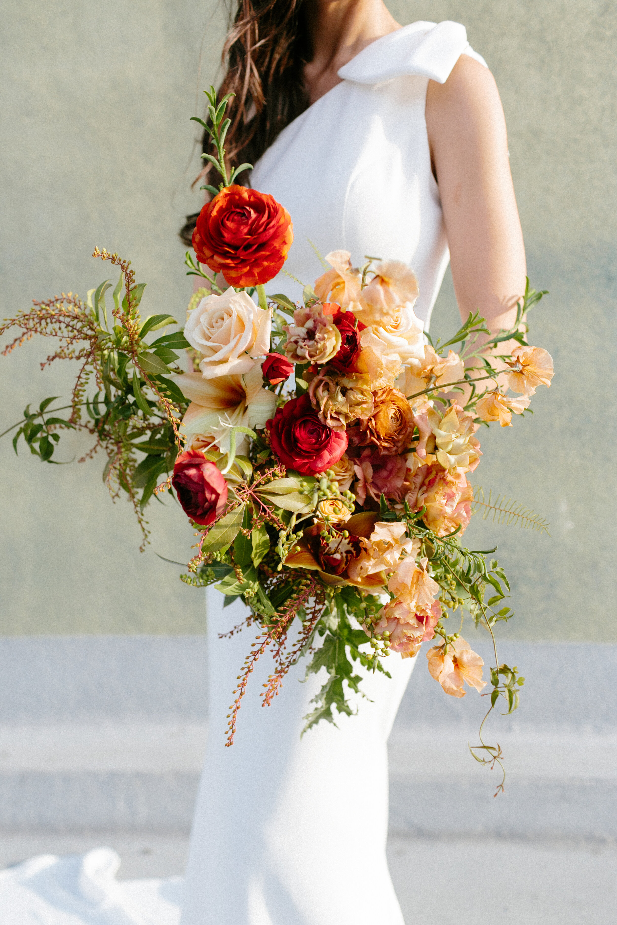  This bouquet explores the diversity of shape in all dimensions. Open form bouquets are one of my favorites because it really lets flowers to showcase their natural beauty with strong lines, depth with stacked flowers, and movement and balance so tha