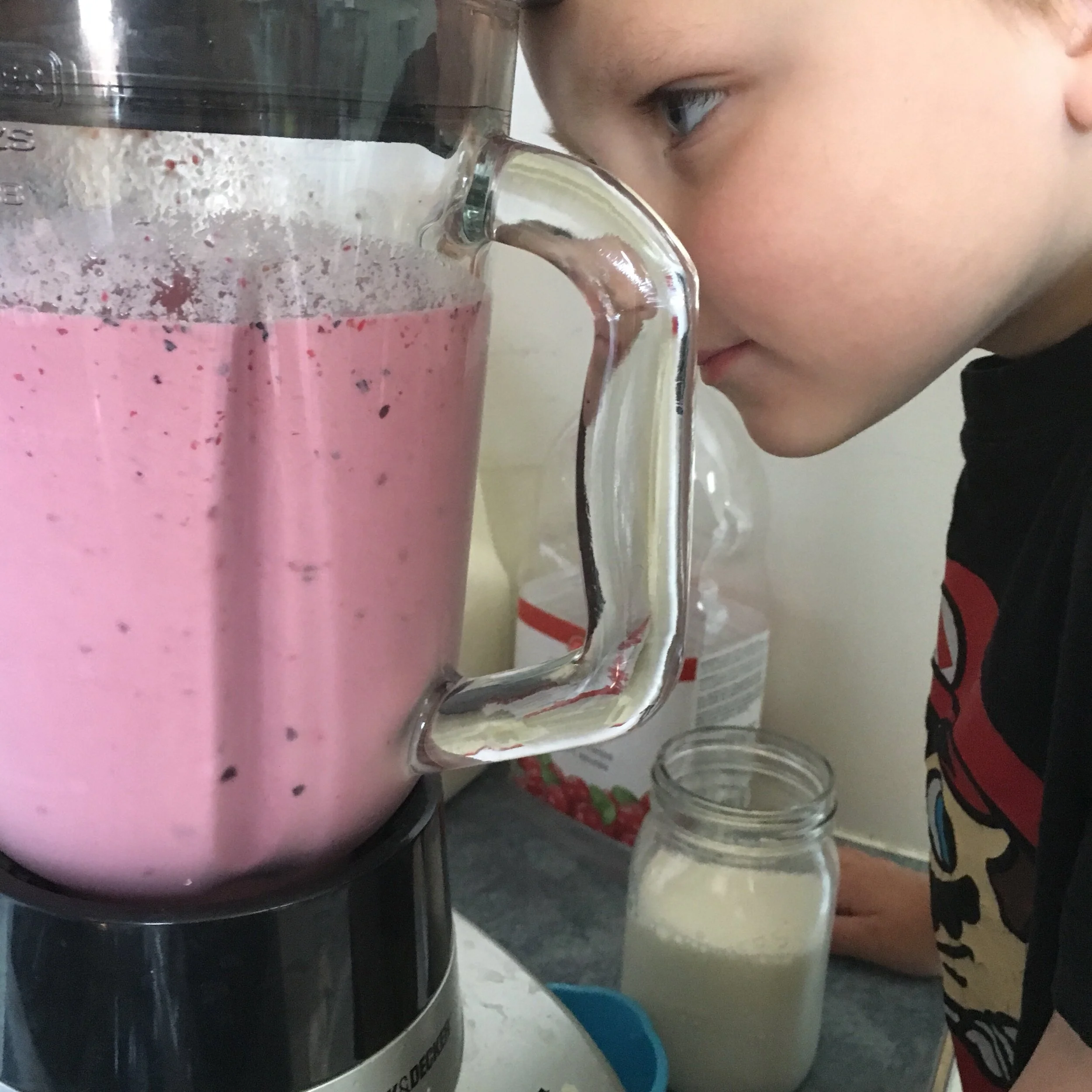 Making our Frozen Fruit Breakfast Smoothies