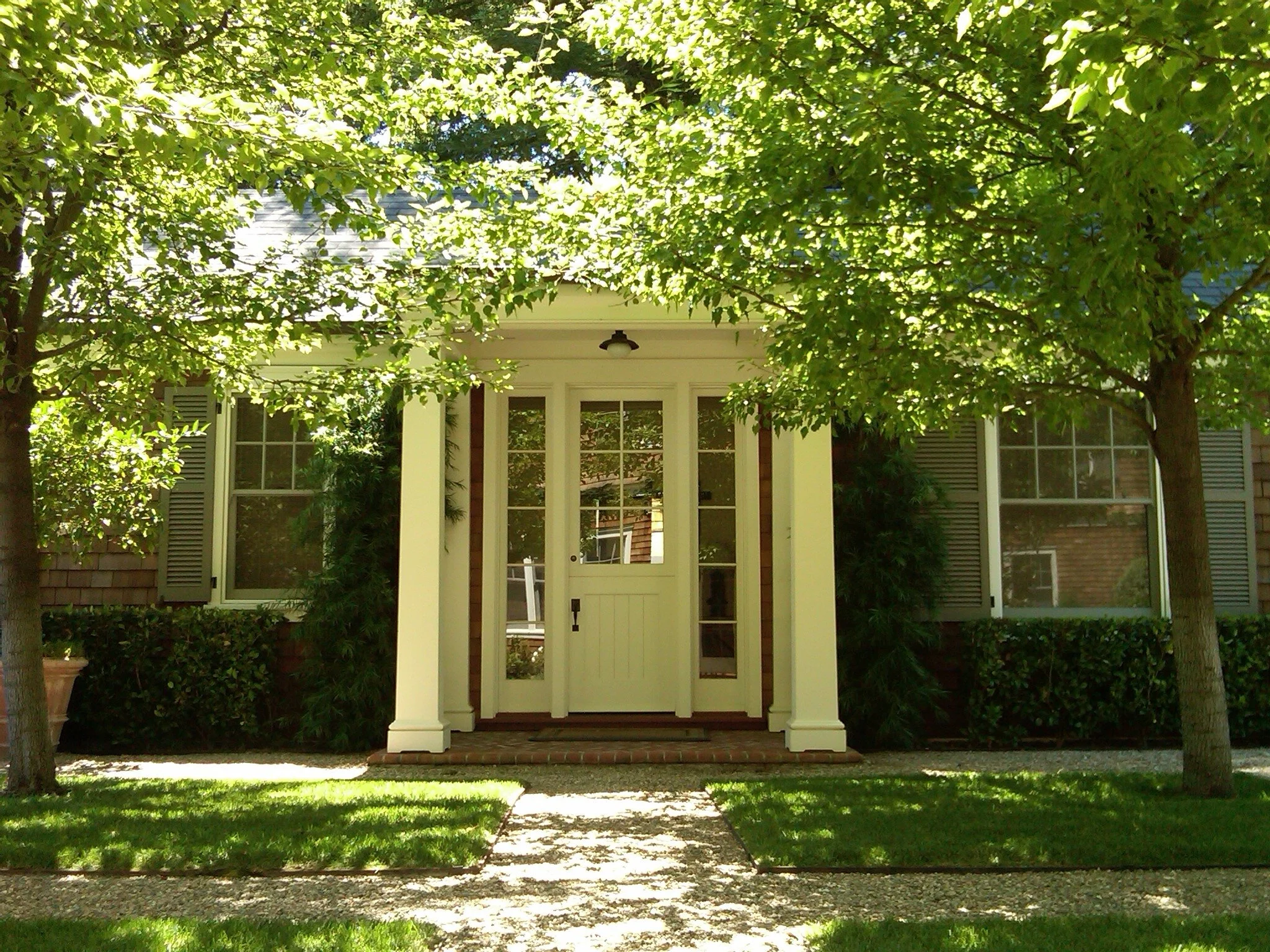 BargerGuestHouseEntry 1.JPG