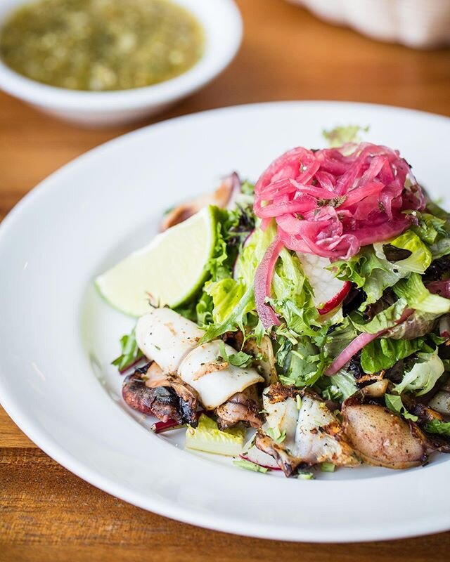 We're only halfway through the week... so keep it fresh, keep it light!
.
CALAMARES A LA PARILLA - Marinated &amp; grilled squid, garlic, chile de arbol, cilantro, mixed greens, radishes, pickled red onions, herb dressing
.
#calamares #calamari #eate