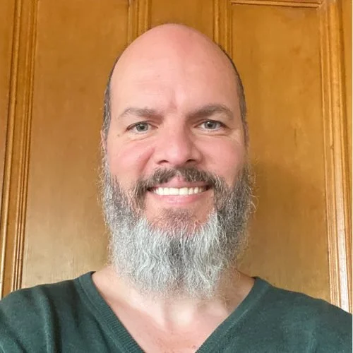 Professor Yin Paradies
