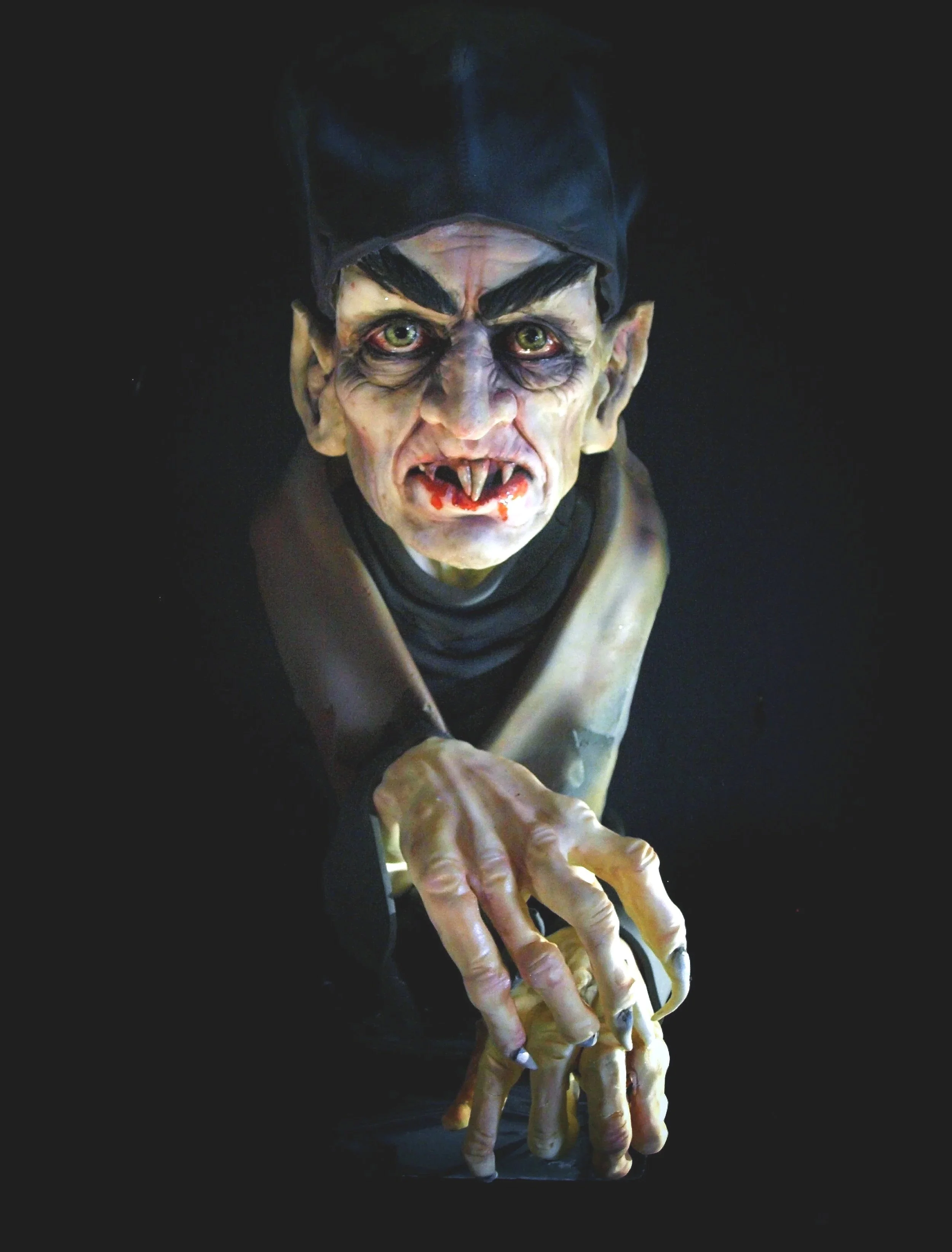 nosferatu-cake-melbourne-cakes-custom-birthday-wedding-celebration-corporate-event-creative-cake-art.jpg