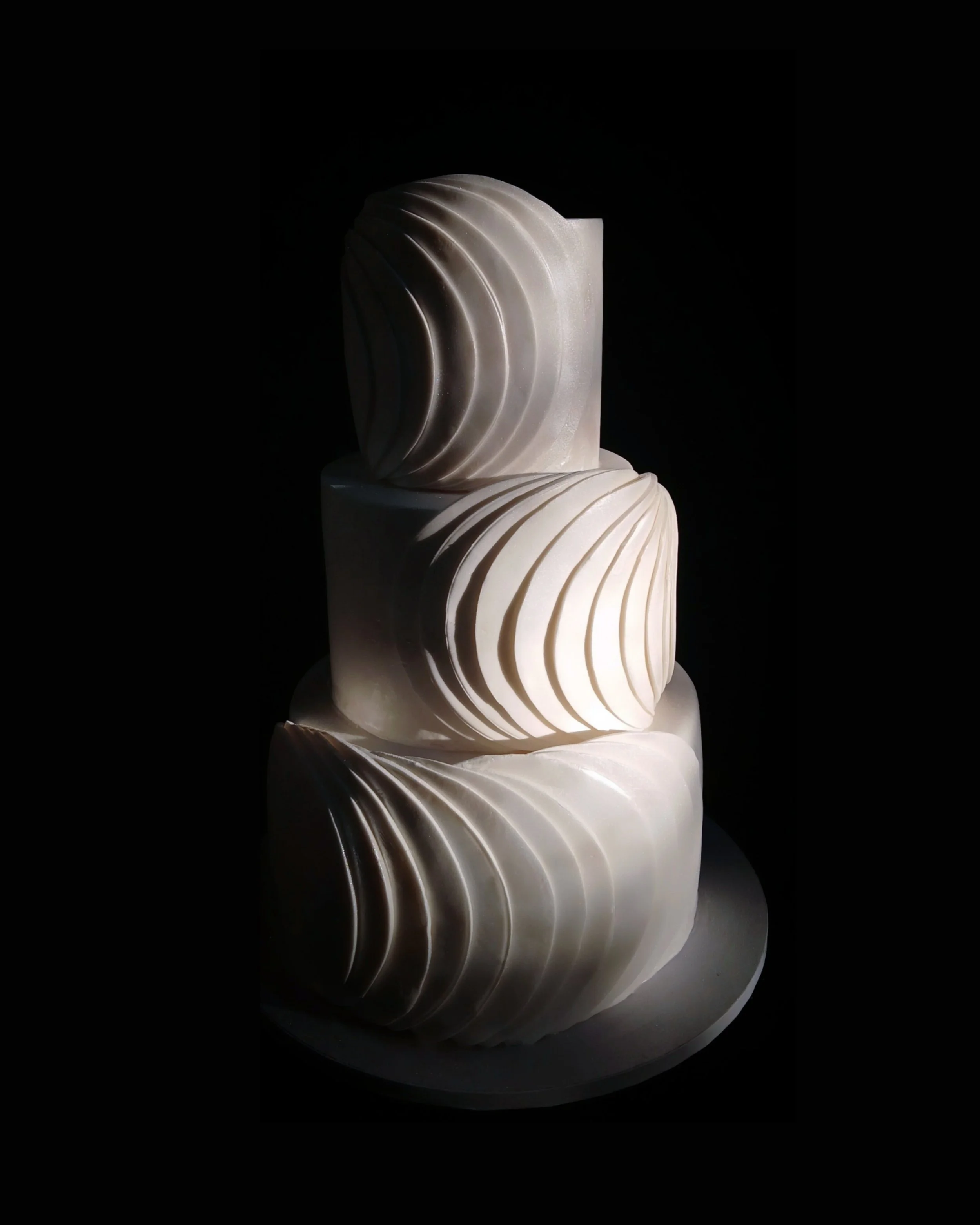 unique-wedding-cake-amazing-wedding-cakes-melbourne.jpg