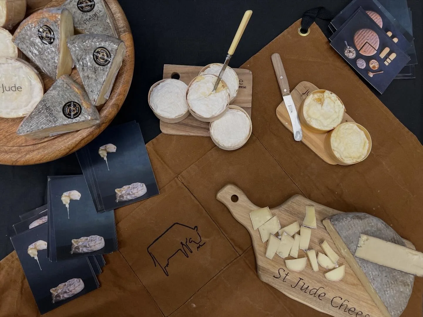 An evening at @broadlandfoodinnovation cheese tasting and  pairing with @cheese_academy 🤩🥂🍻