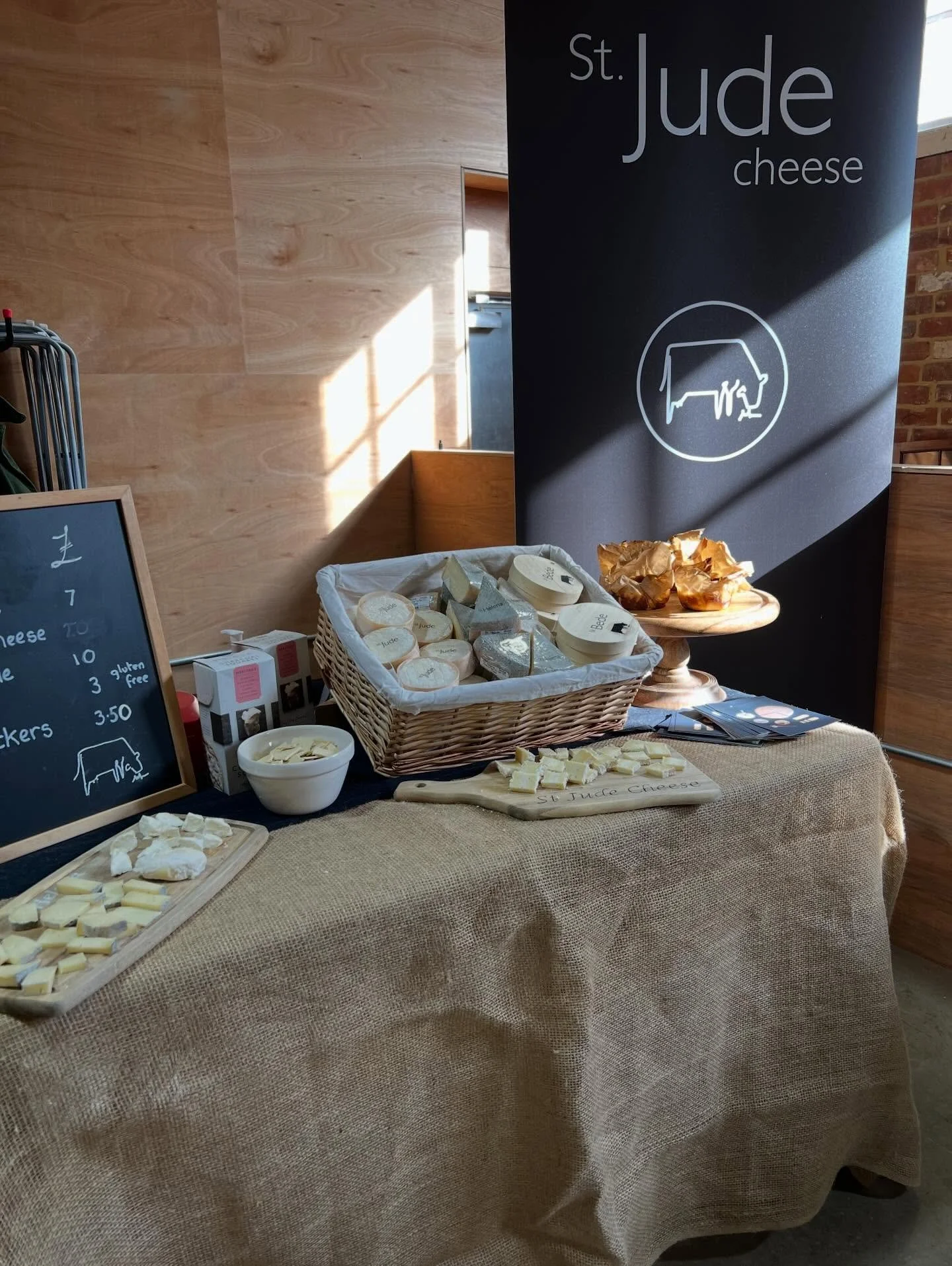 @newstfarmersmarket today and I have a few curd tarts too 😋