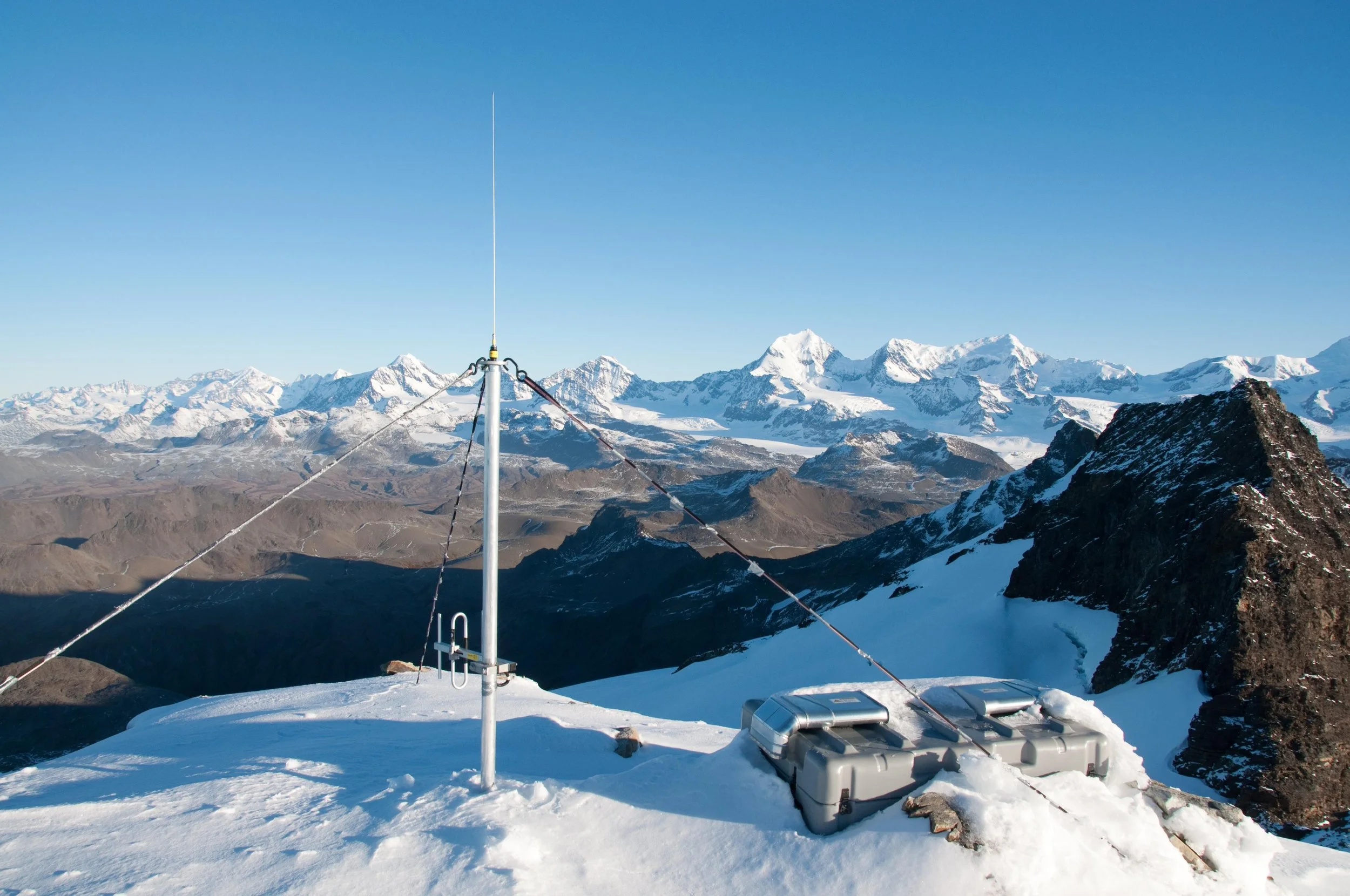 Fuel Cells Power Essential Communications Equipment in the Antarctic