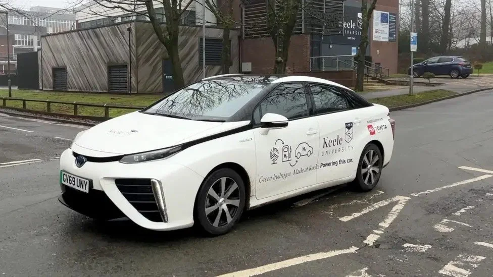 Keele University has launched the Green Hydrogen Generation Hub