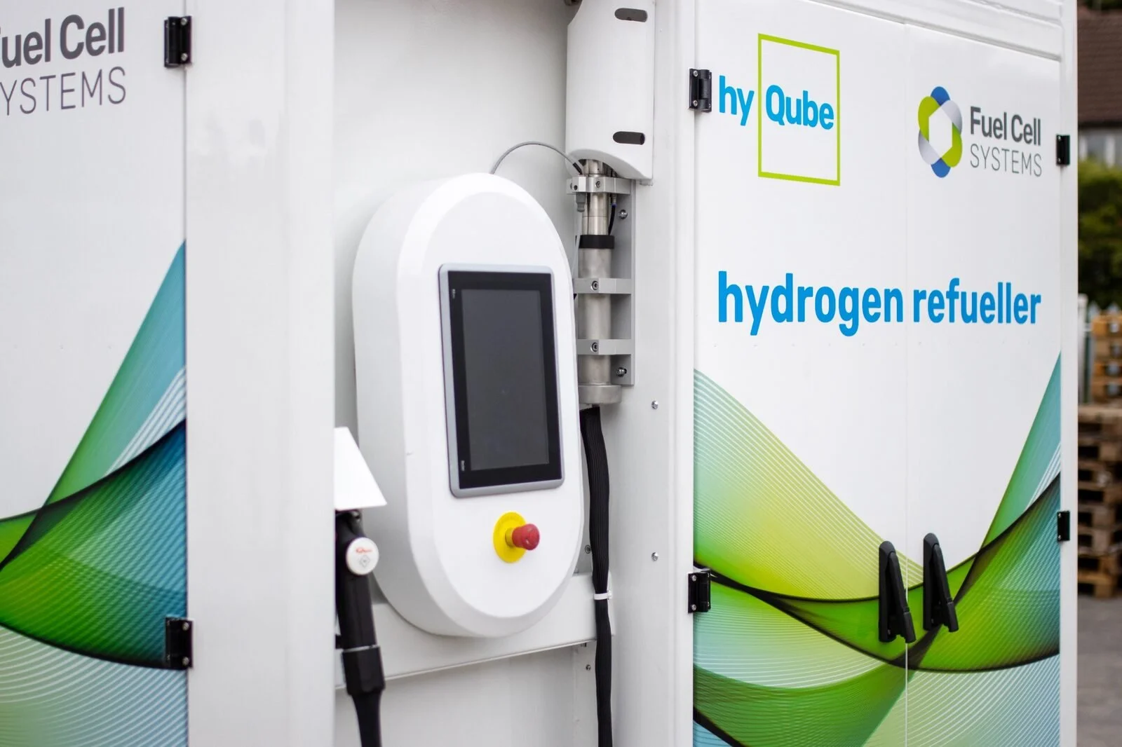 UK's largest hydrogen refuelling station to be deployed following Fuel Cell Systems and HyHaul contract