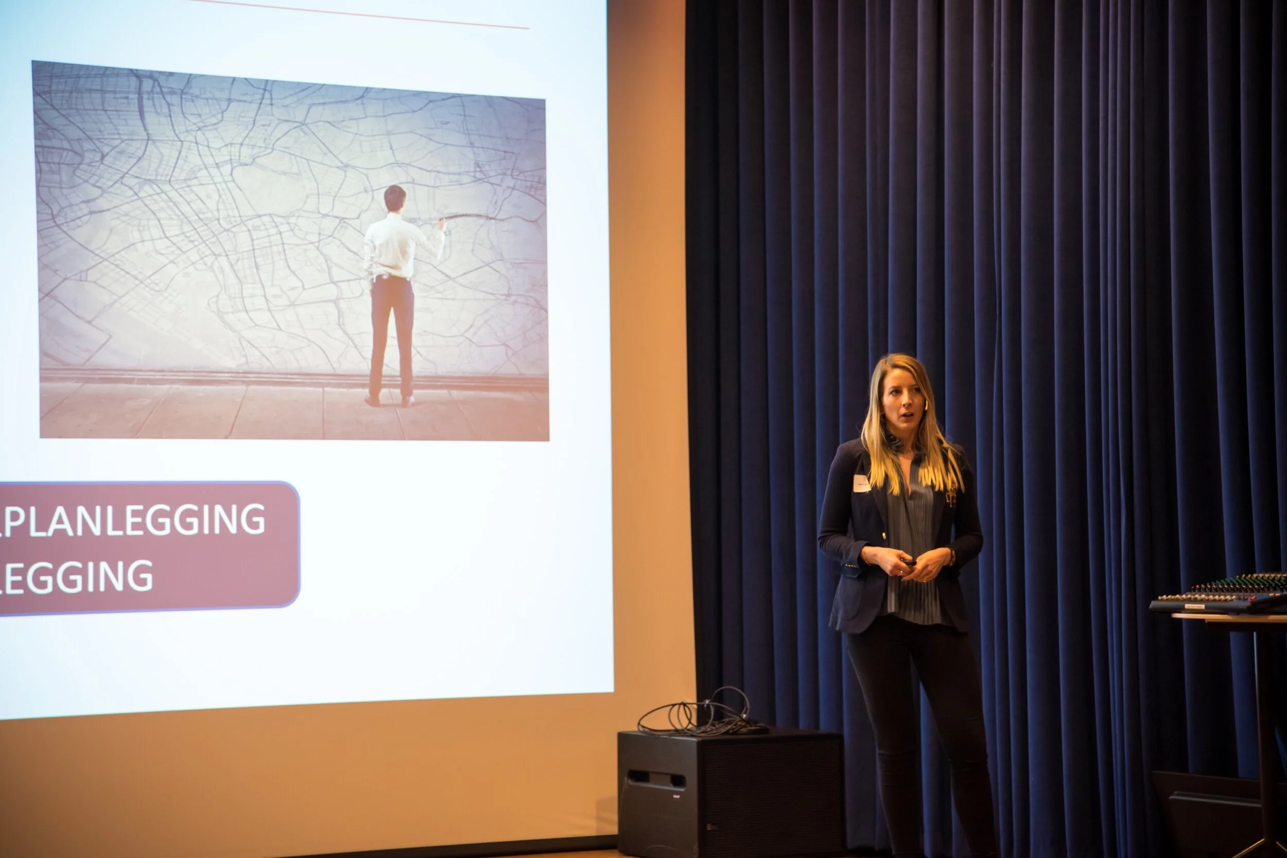 ALVER MEDIA (UEV)-08.jpeg