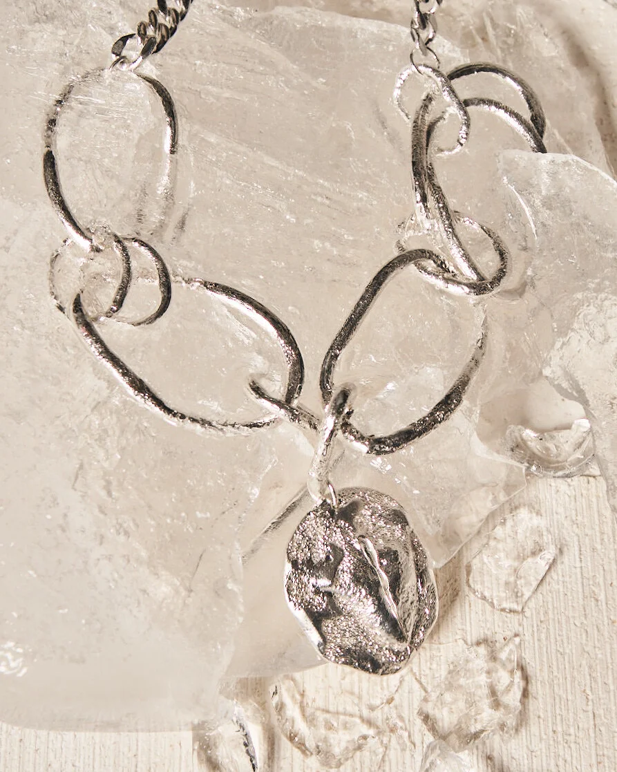 1E04A572-5D7D-47B8-A9DB-17325FAFD95B