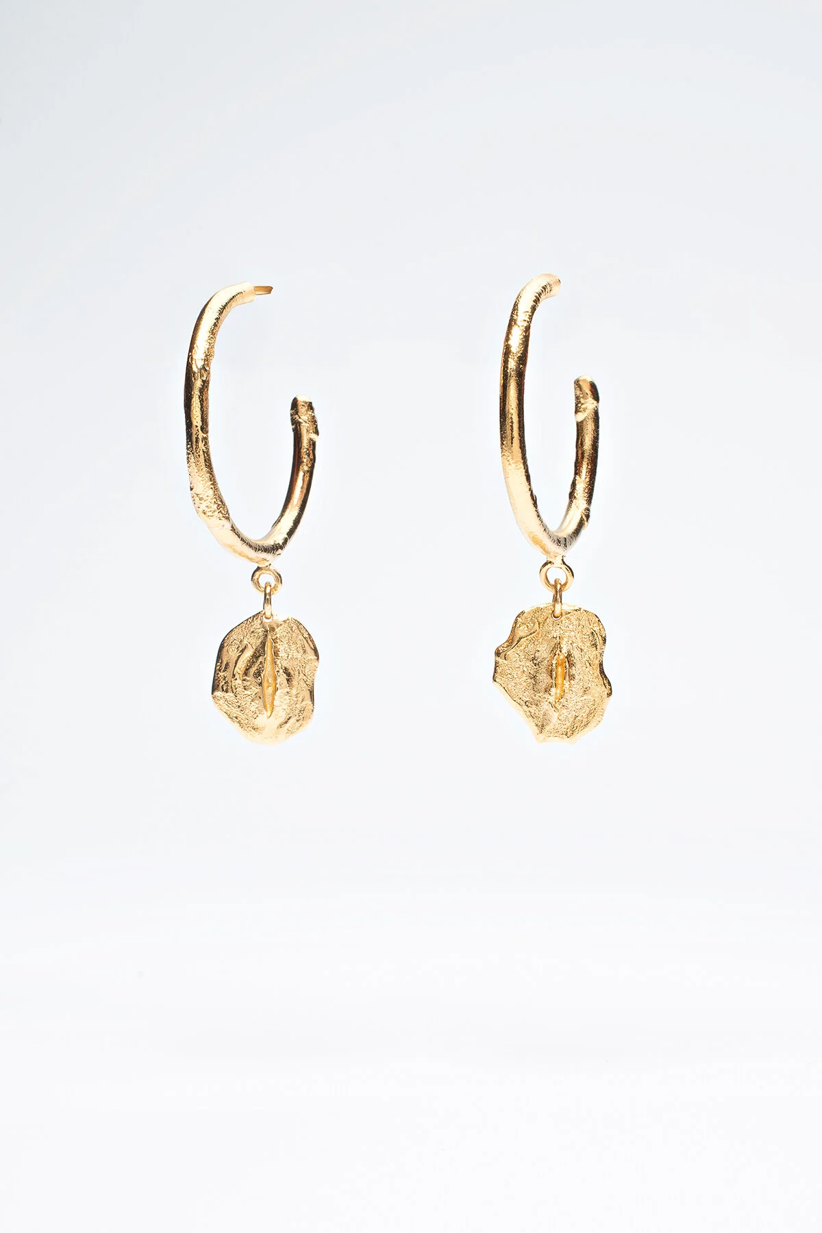 E283EAD0-D36D-4BD3-8B93-E83FF5E87607