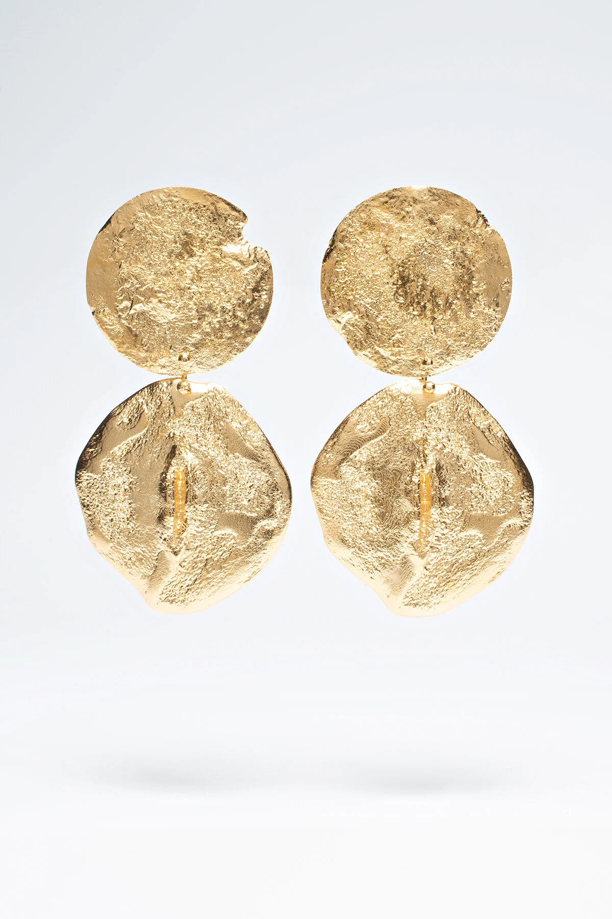 AE901C09-028C-4ED4-9626-E158B32C0ADC